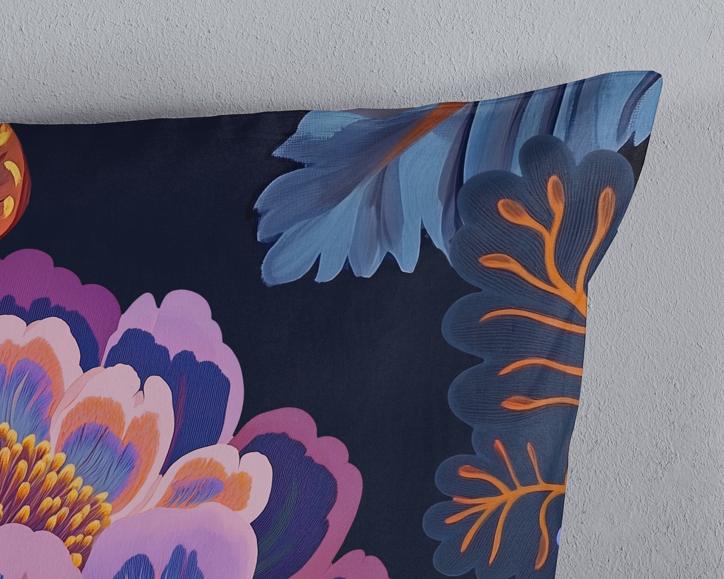 PURE luxury collection Wendebettwäsche »Sharira« 2 Stk. tlg. Mikrofaser, Pflegeleicht, Reißverschluss, Wendeoptik gezeichnete Blume