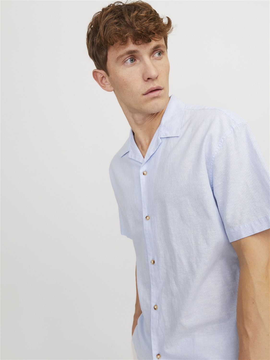 Jack & Jones Kurzarmhemd »JJESUMMER RESORT LINEN BLEND SHIRT SS SN«