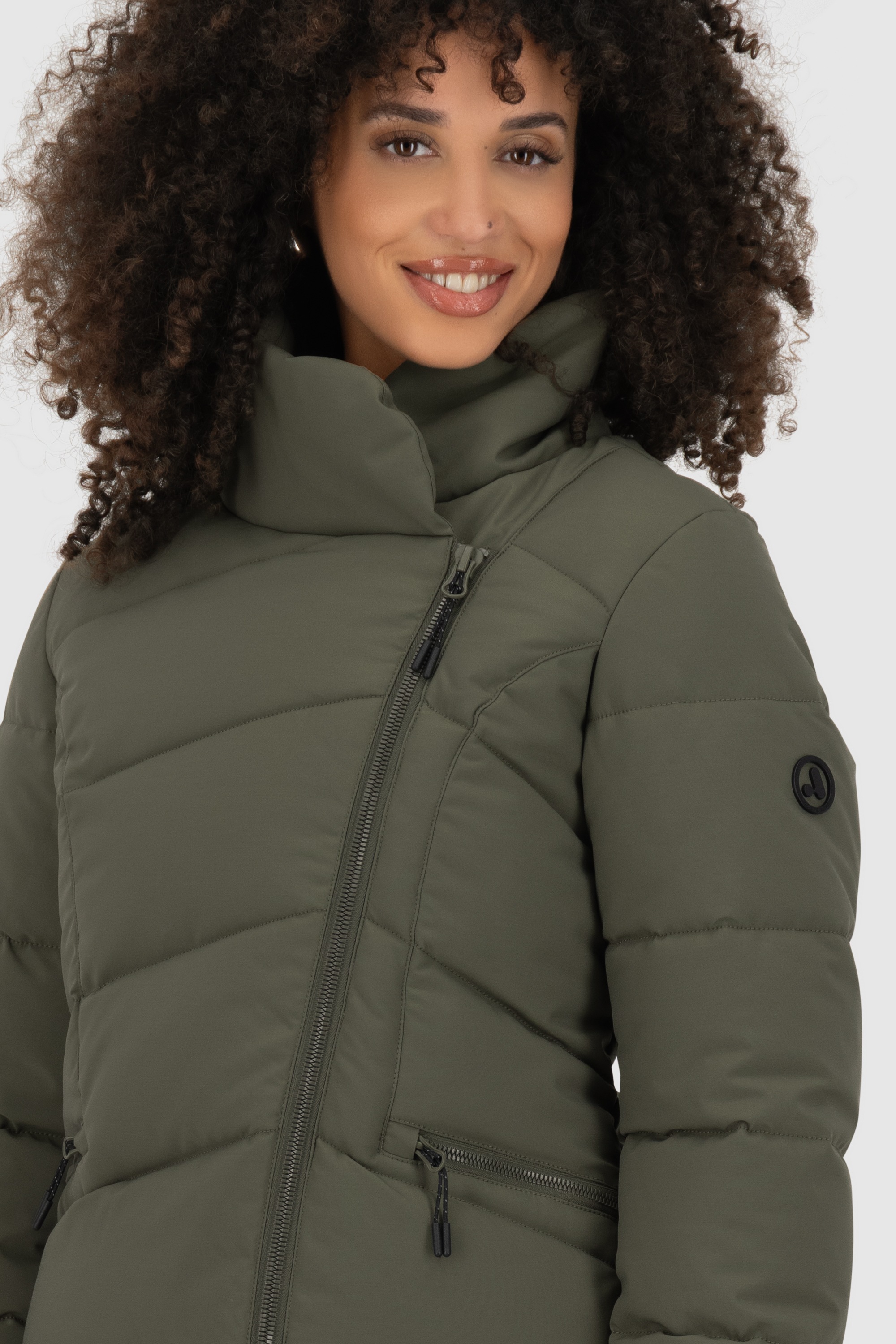 Alife & Kickin Winterjacke »Damen NellAK A«, ohne Kapuze, Figurbetont mit schrägem Reißverschluss und hohem gefütterten Kragen