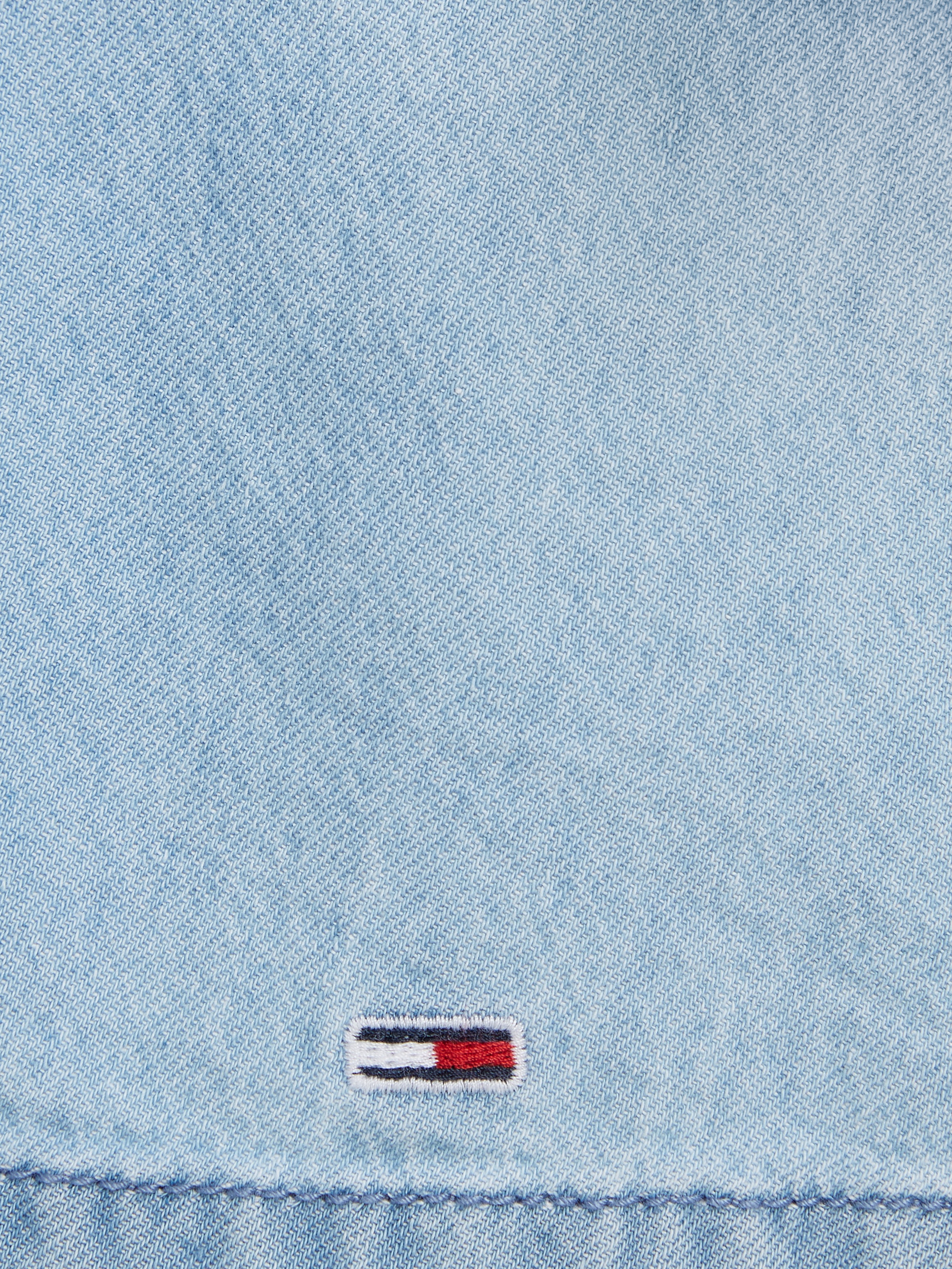 Tommy Jeans A-Linien-Kleid »TJW CHAMBRAY A-LINE SS DRESS EXT«, mit Tommy Jeans Flagge