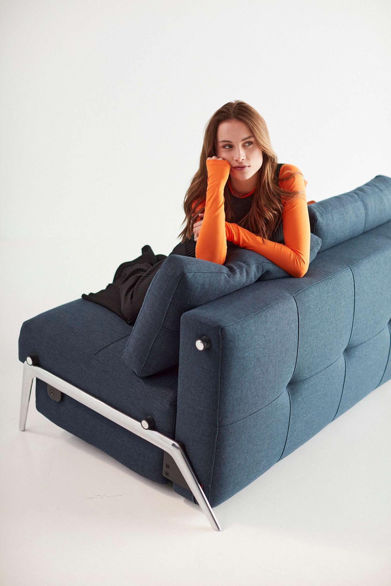 INNOVATION LIVING ™ Schlafsofa »Cubed Klappsofa, hochwertige Schlaffunktion, Design und extra Komfort«, Frontauszug, sehr platzsparend, abgewinkelt Sitzen, waagerecht liegen