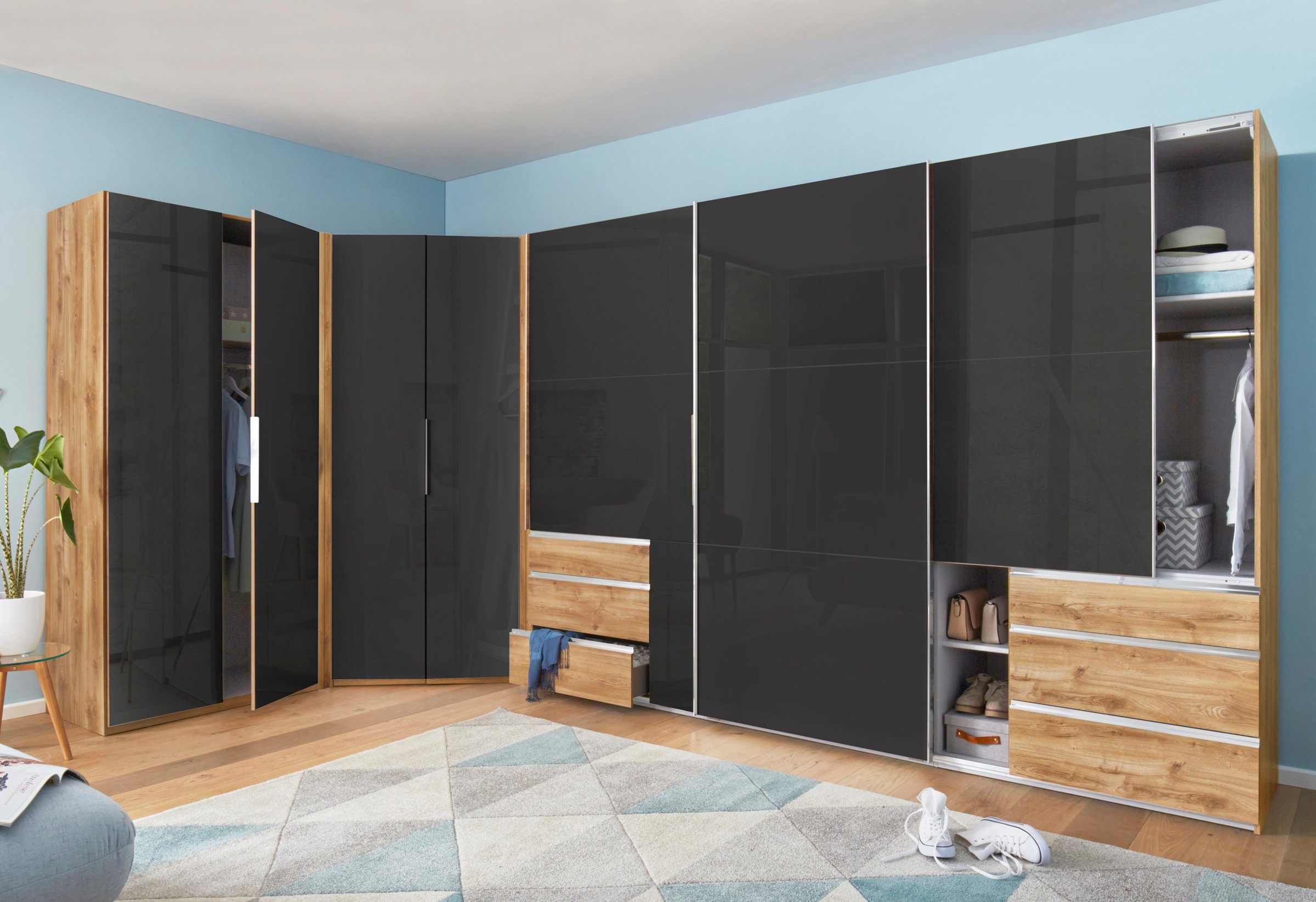 Wimex Kleiderschrank »Level by fresh to go«, Türen vollflächig mit farbigem Glas