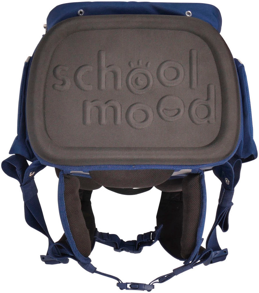 SCHOOL-MOOD® Schulranzen »Champion, Paul (Fußball)«, retroreflektierende Flächen, aus recyceltem Material