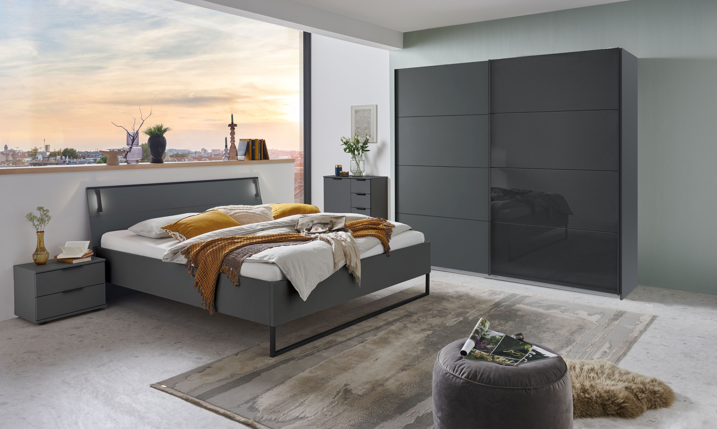 Wimex Kleiderschrank »Tilburg, Metallgriffe, Made in Germany«, (Breite 270cm wahlweise mit 2 oder 3 Türen), mit Schwebetüren, jeweils 1 Glaselement, 180, 225 oder 270cm breit