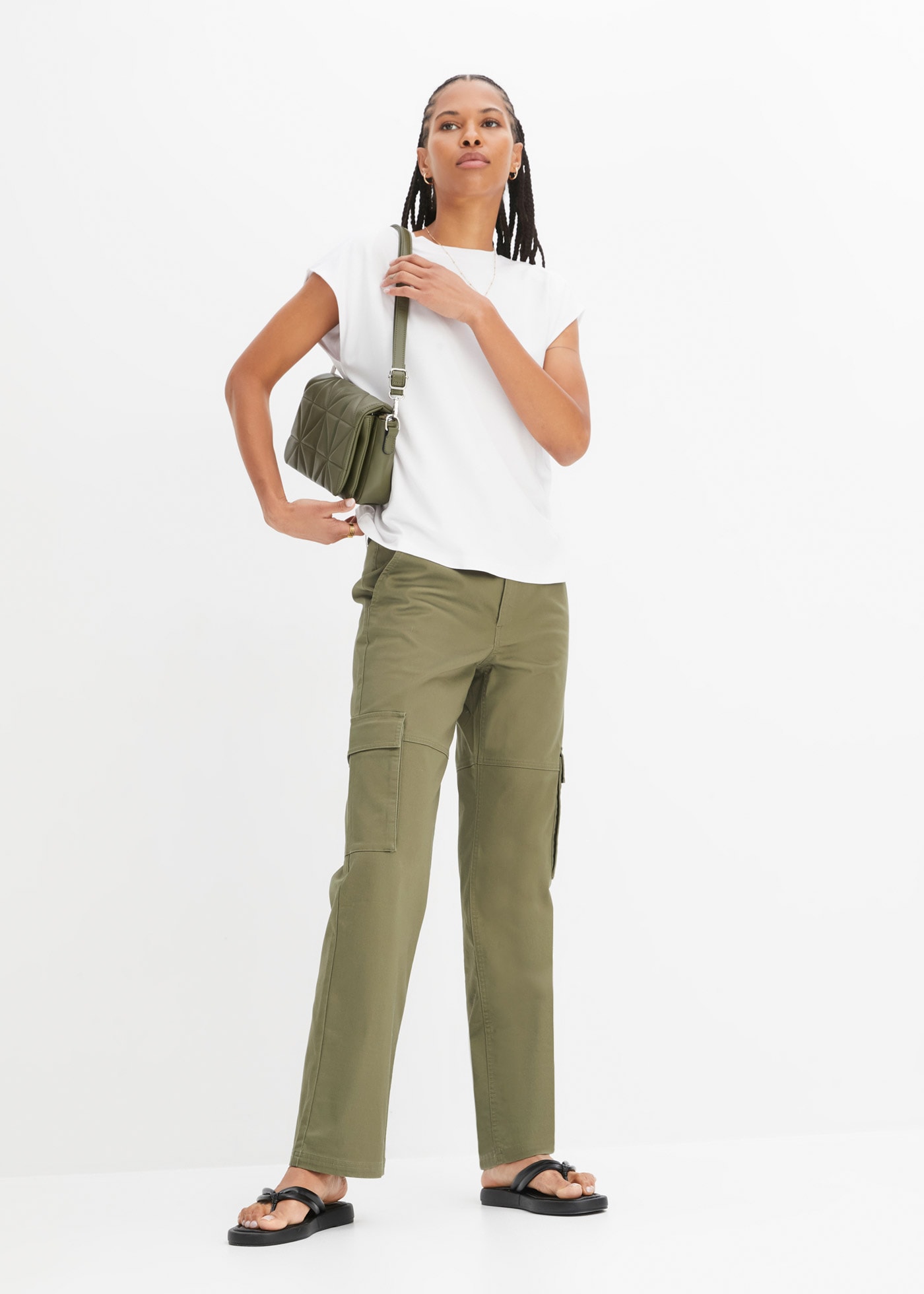 bonprix T-Shirt »T-Shirt aus softer Viskose« Mit Rundhalsausschnitt und angeschnittenen Ärmeln