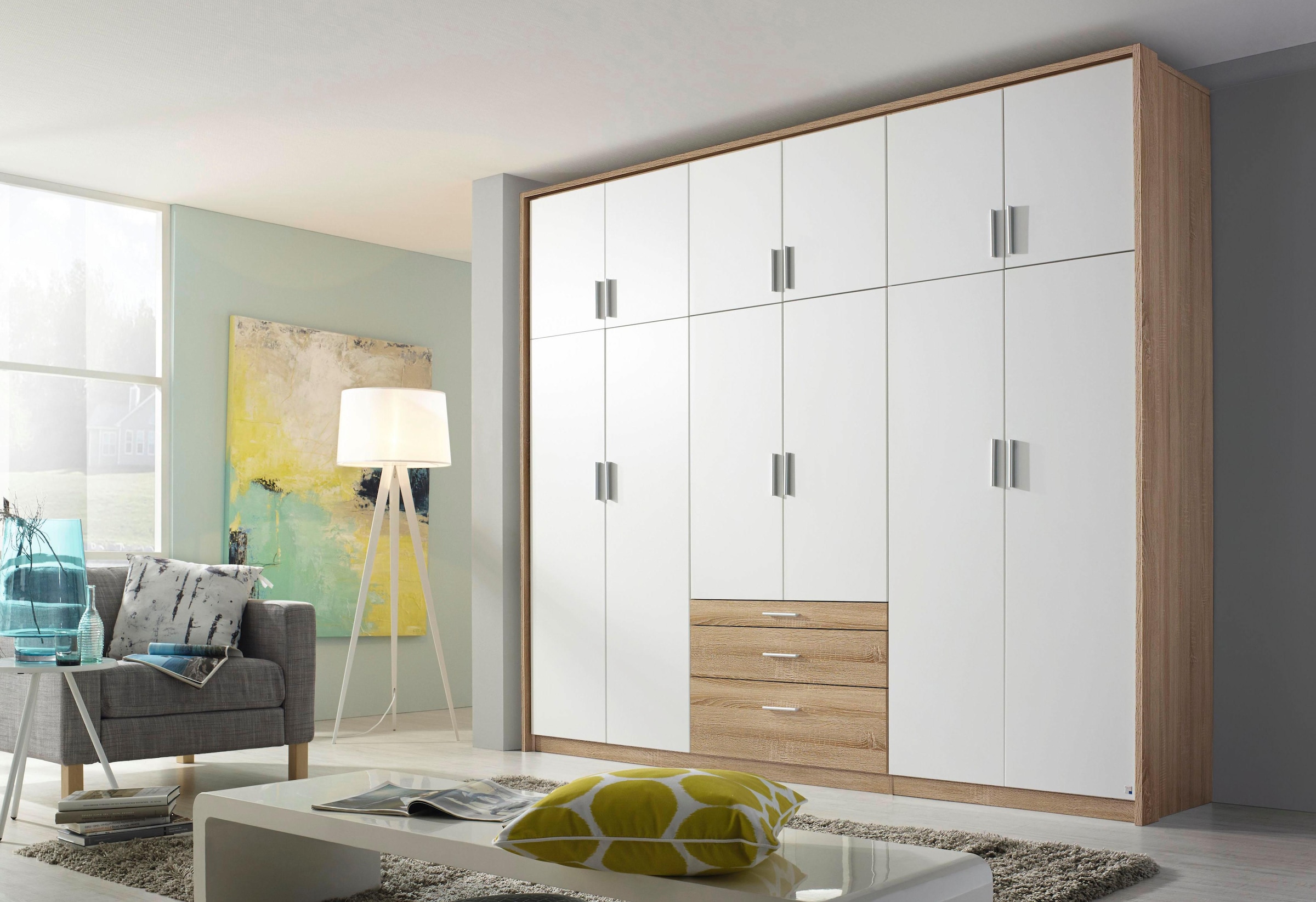 Kleiderschrank 