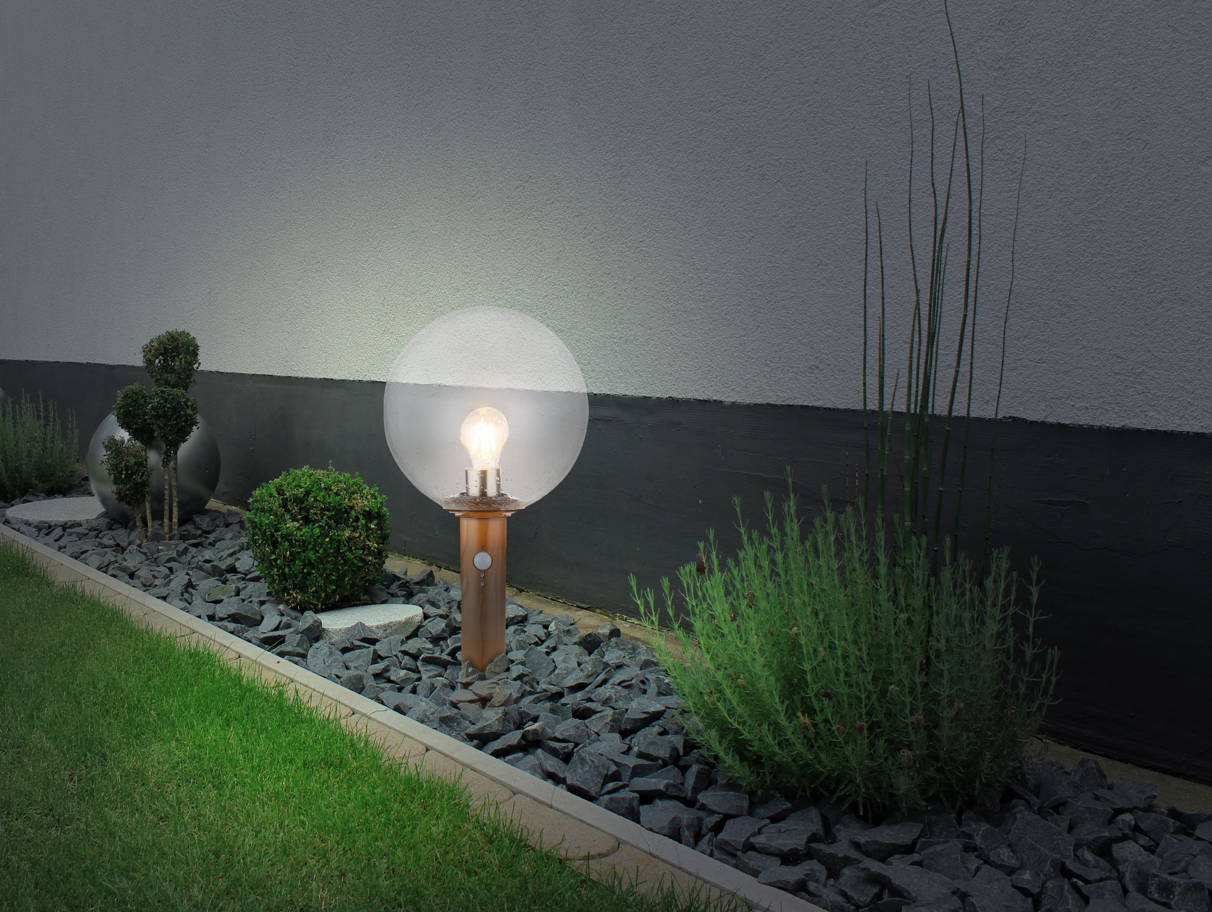 GLOBO LIGHTING Außen-Stehlampe »OSSY« E27 1 Stk. Außenleuchte Holzoptik mit Glas klar, Sensor IP44