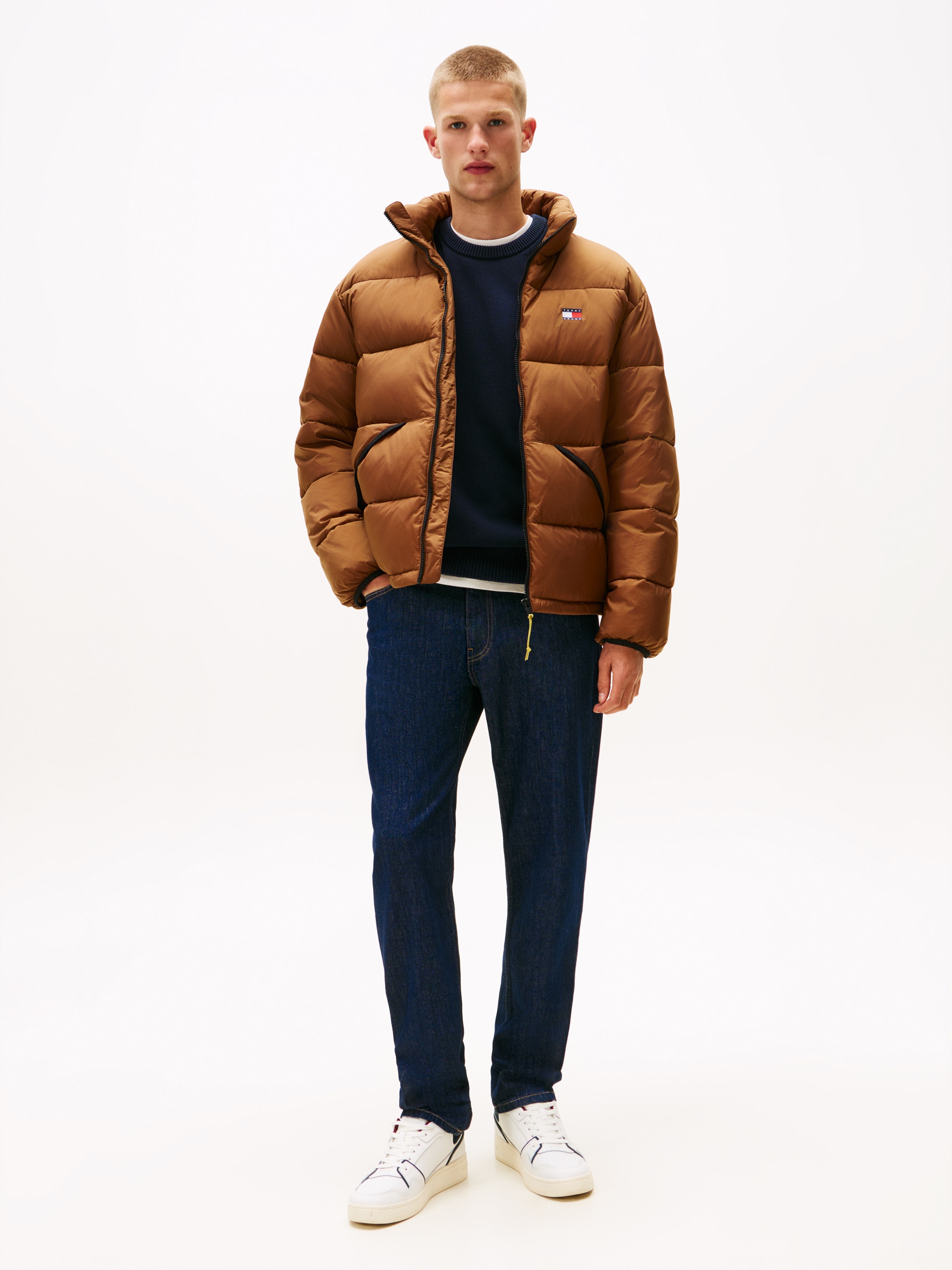Tommy Jeans Slim-fit-Jeans »Ryan Regular Slim Straight«, Slim‑Straight‑Jeans aus hochwertigem Denim regulärer Leibhöhe