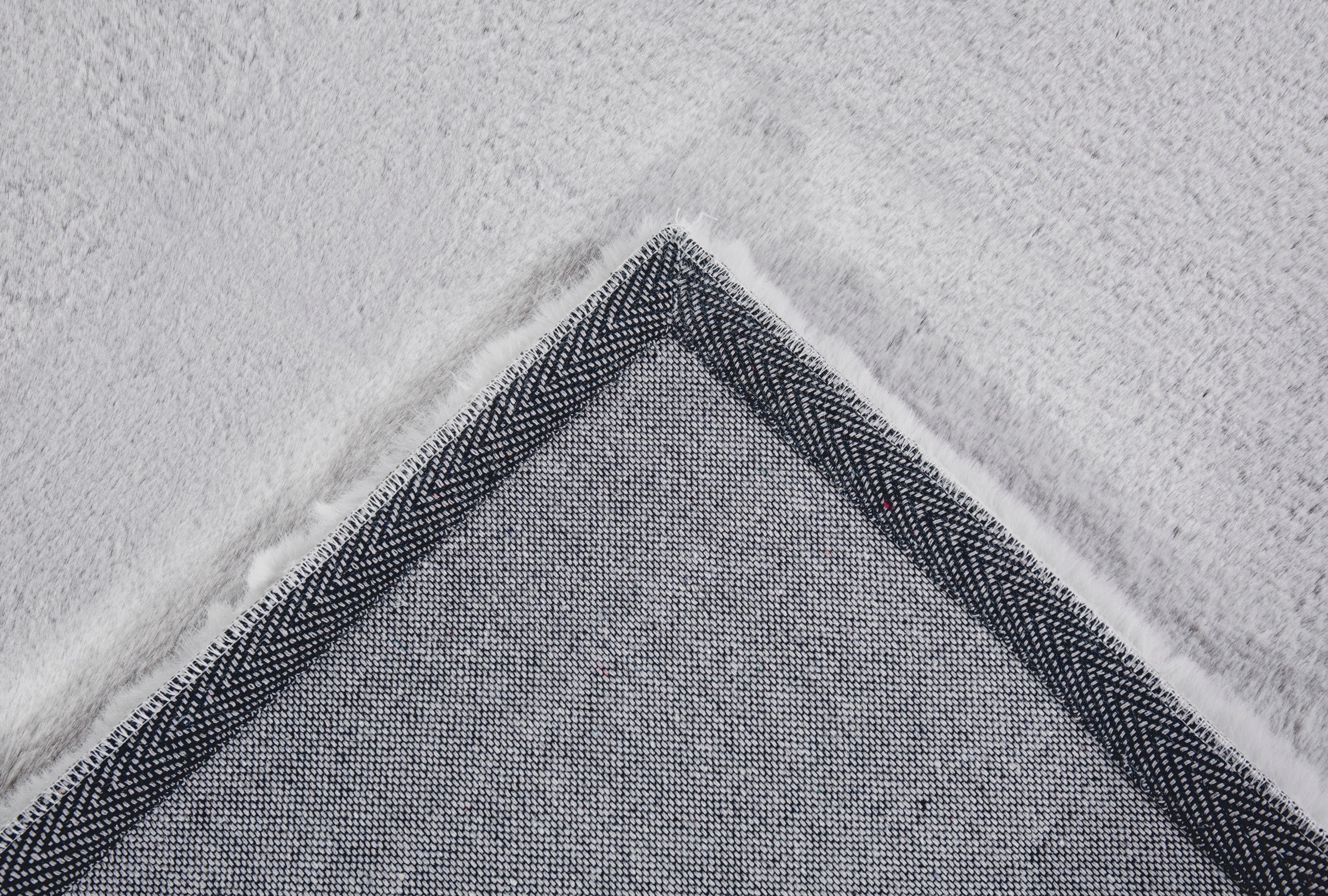 my home Hochflor-Teppich »Nerja«, rechteckig, 35 mm Höhe, Uni Farben, besonders kuschelig und weich durch Microfaser