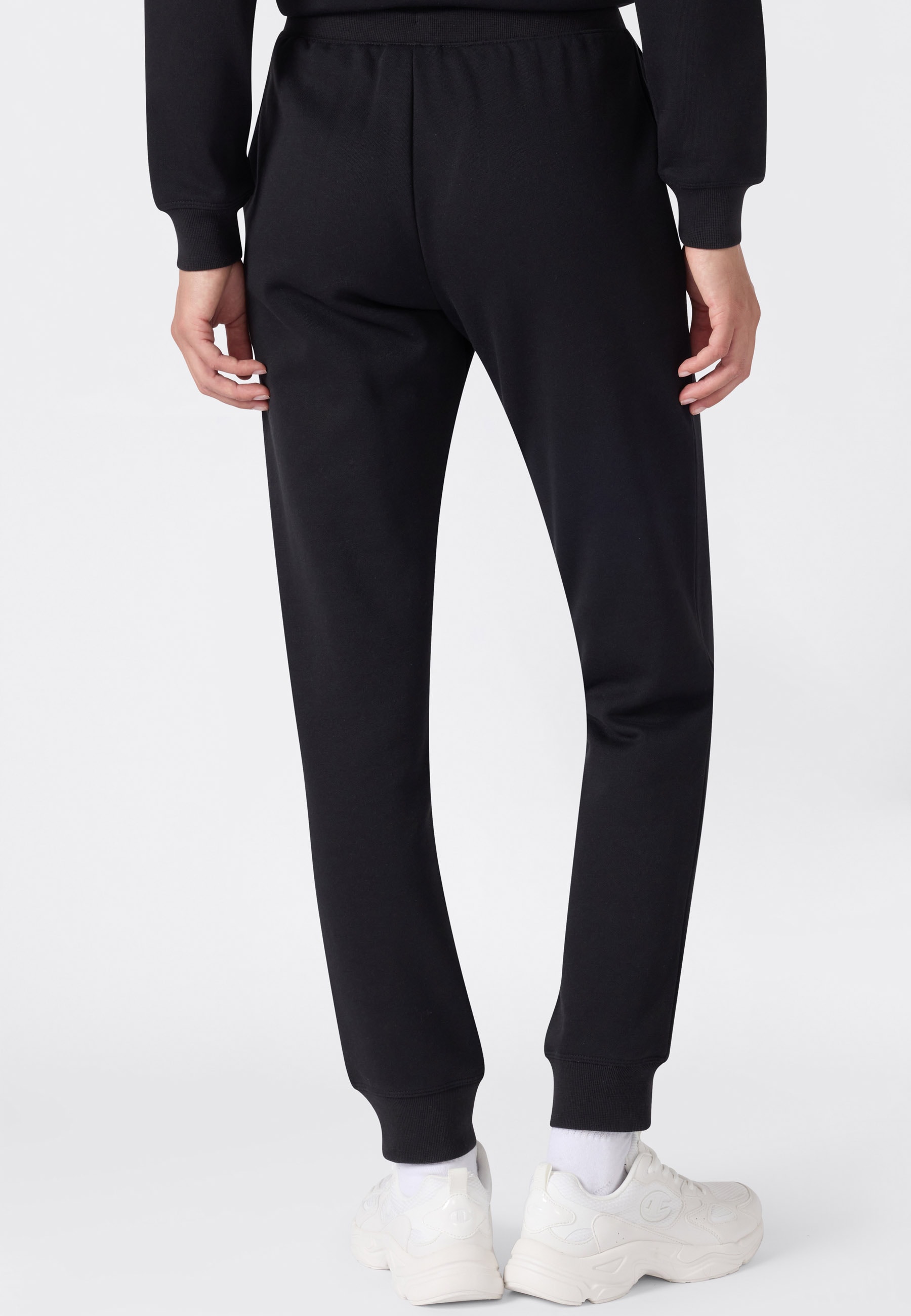 Champion Jogginghose »SPORTWEAR JOGGERS Slim Fit«  im Slim Fit, formstabile Qualität, aus Baumwolle und Polyester