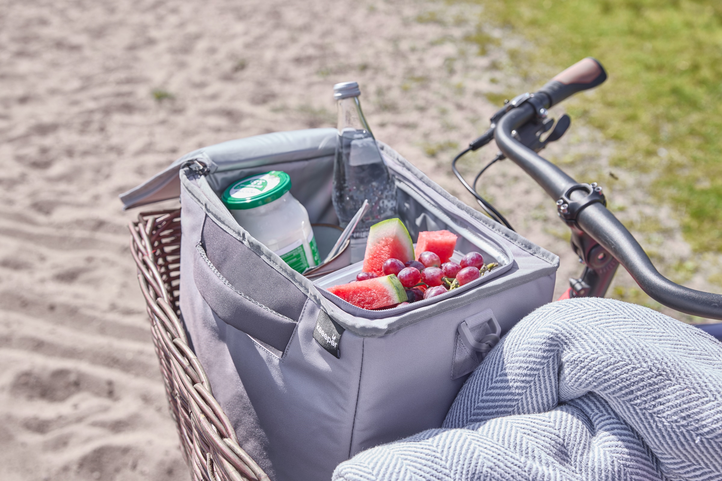 keeeper Kühltasche »neo, faltbare Isoliertasche«, mit Schultergurt, wasserabweisend und auslaufsicher