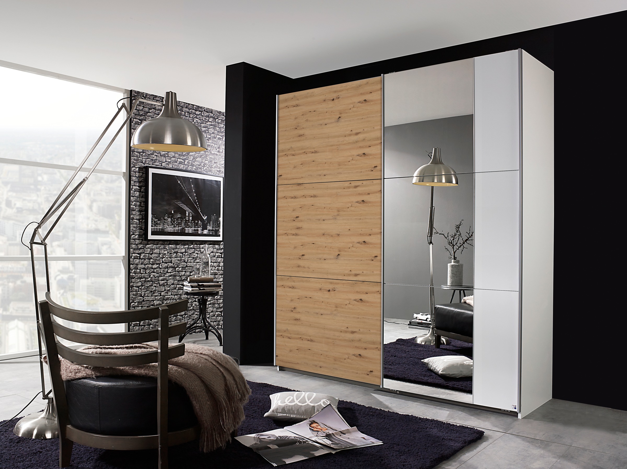 rauch Schwebetürenschrank »Kleiderschrank Garderobe TOPSELLER AURELIO mit 3 Ausstattungsvarianten«, 3 verschiedene Ausstattungsvarianten Griffe aus Metall MADE IN GERMANY