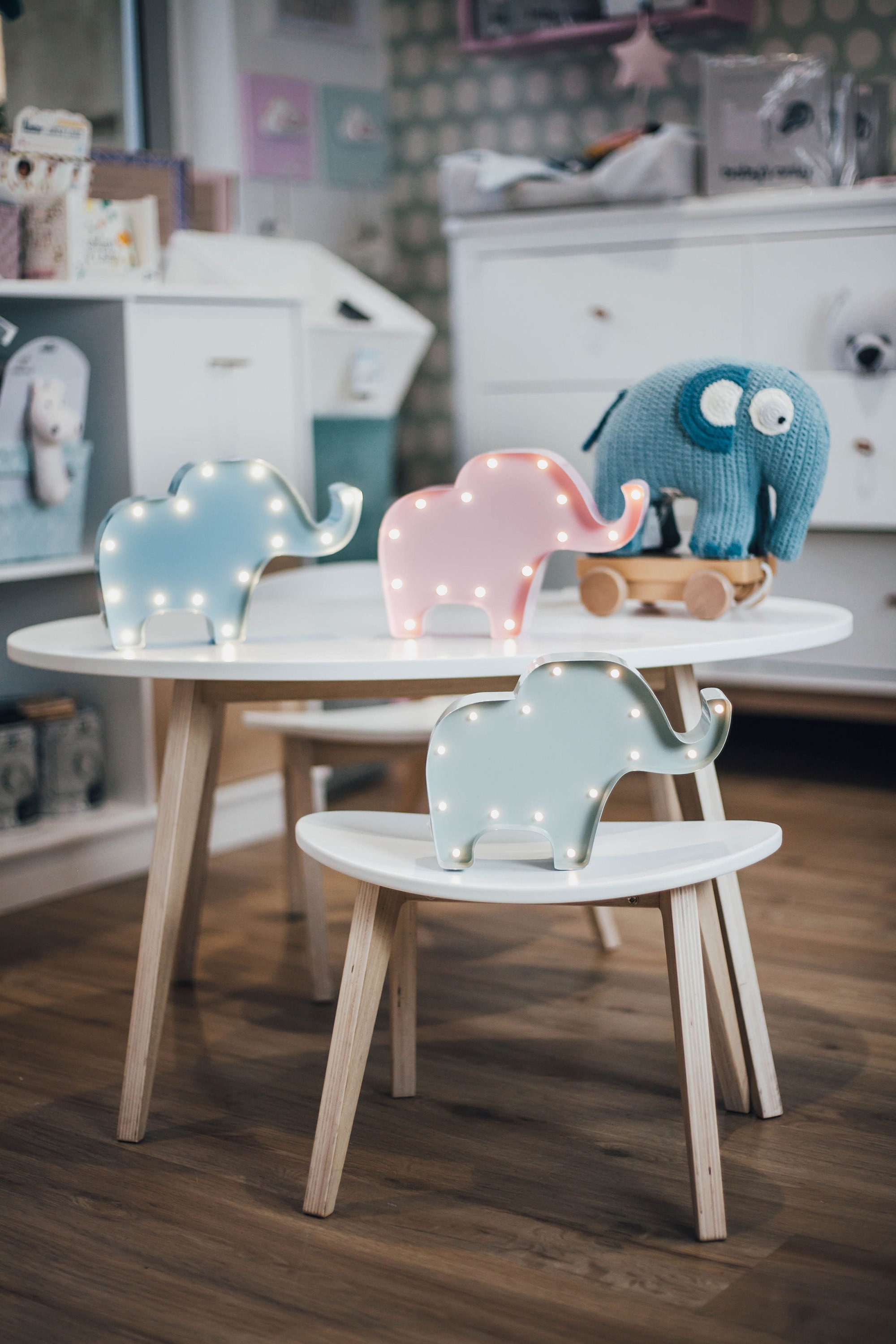 Wandlampe, Tischlampe flammig-flammig, auf 23x16 14 bestellen »Elephant«, LEDs Dekolicht cm festverbauten 14 Raten LED Elephant mit - MARQUEE LIGHTS