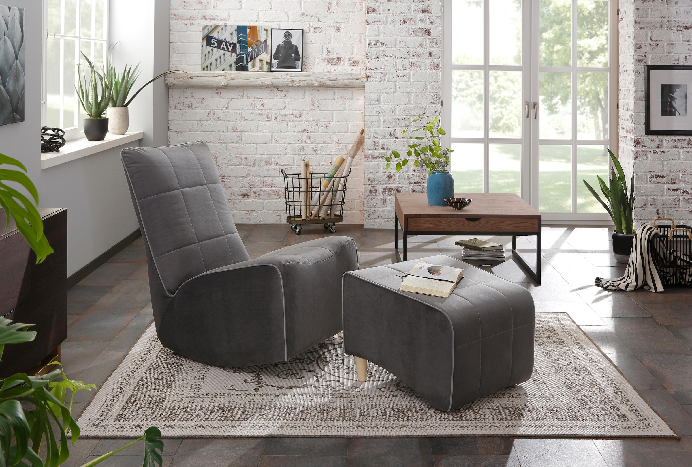 Home affaire Couchtisch »Betula«, zertifiziertes Massivholz (Eiche), in 3 verschiedenen Farbvarianten