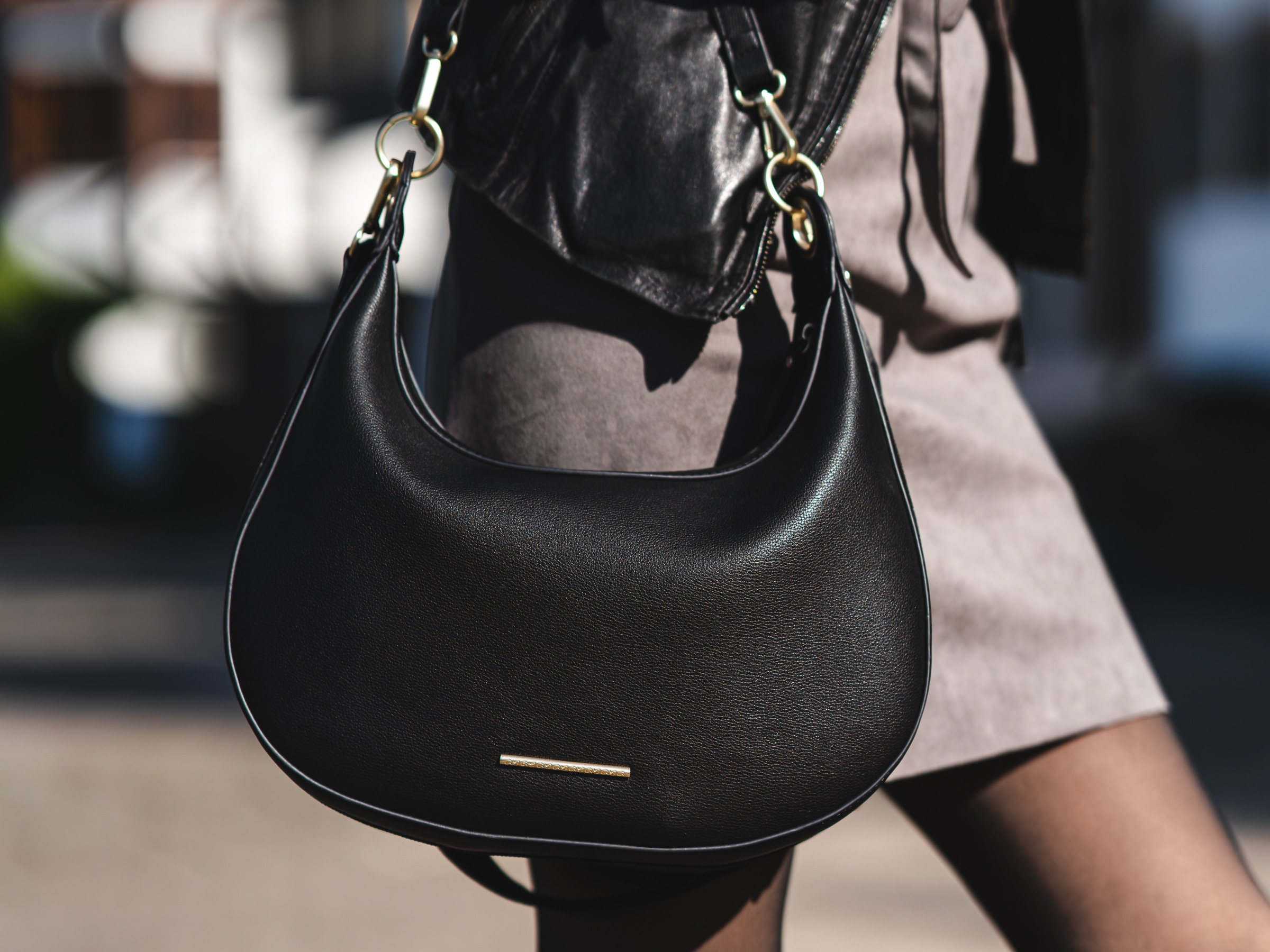 Ara Umhängetasche »SONJA«, Moon-Bag, Schultertasche, Handtasche mit Reißverschluss
