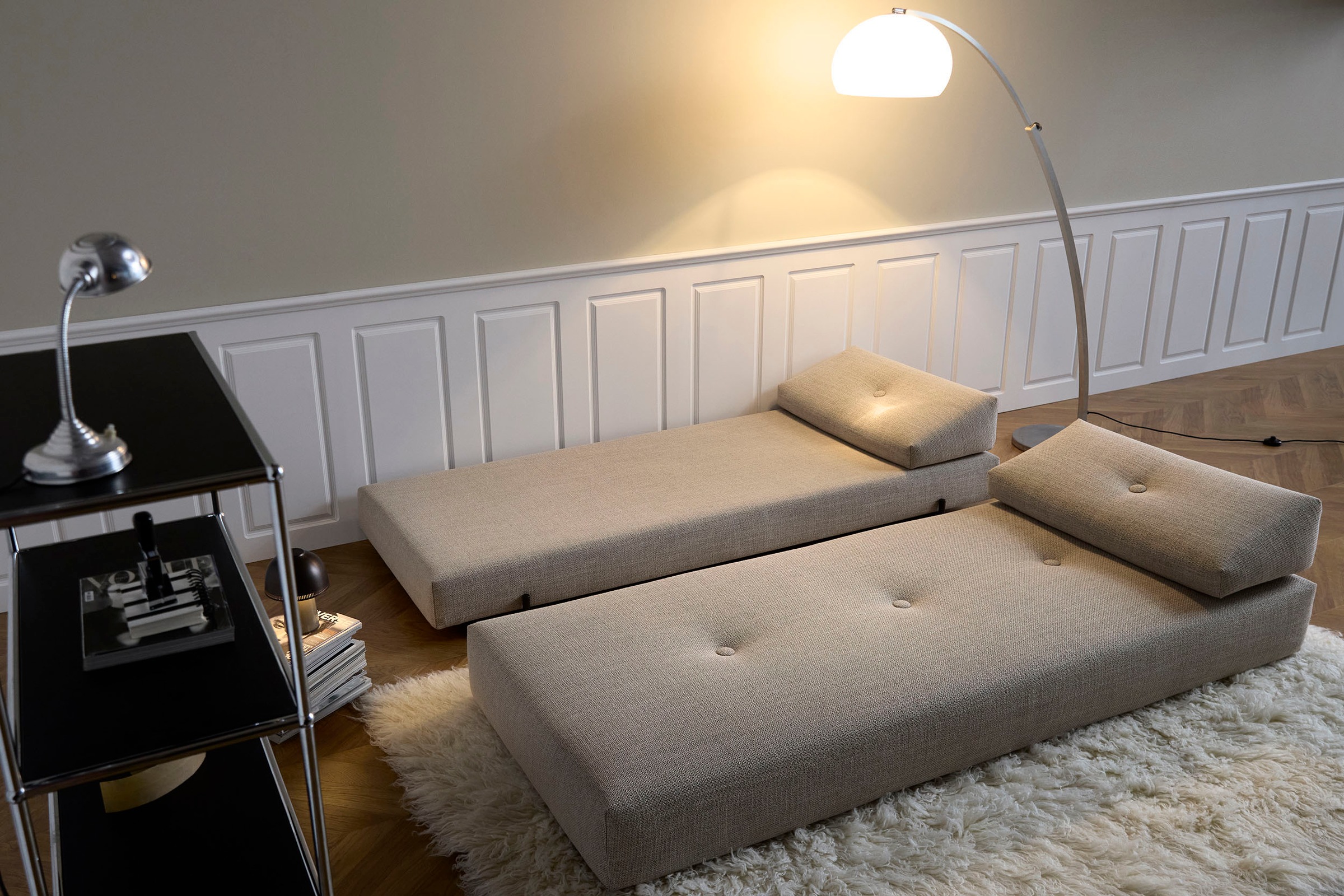 INNOVATION LIVING ™ Stapelliege »Sigmund 579 Eiche-Beine« Daybed mit zwei Federkernmatratzen, Fußteil schwarz