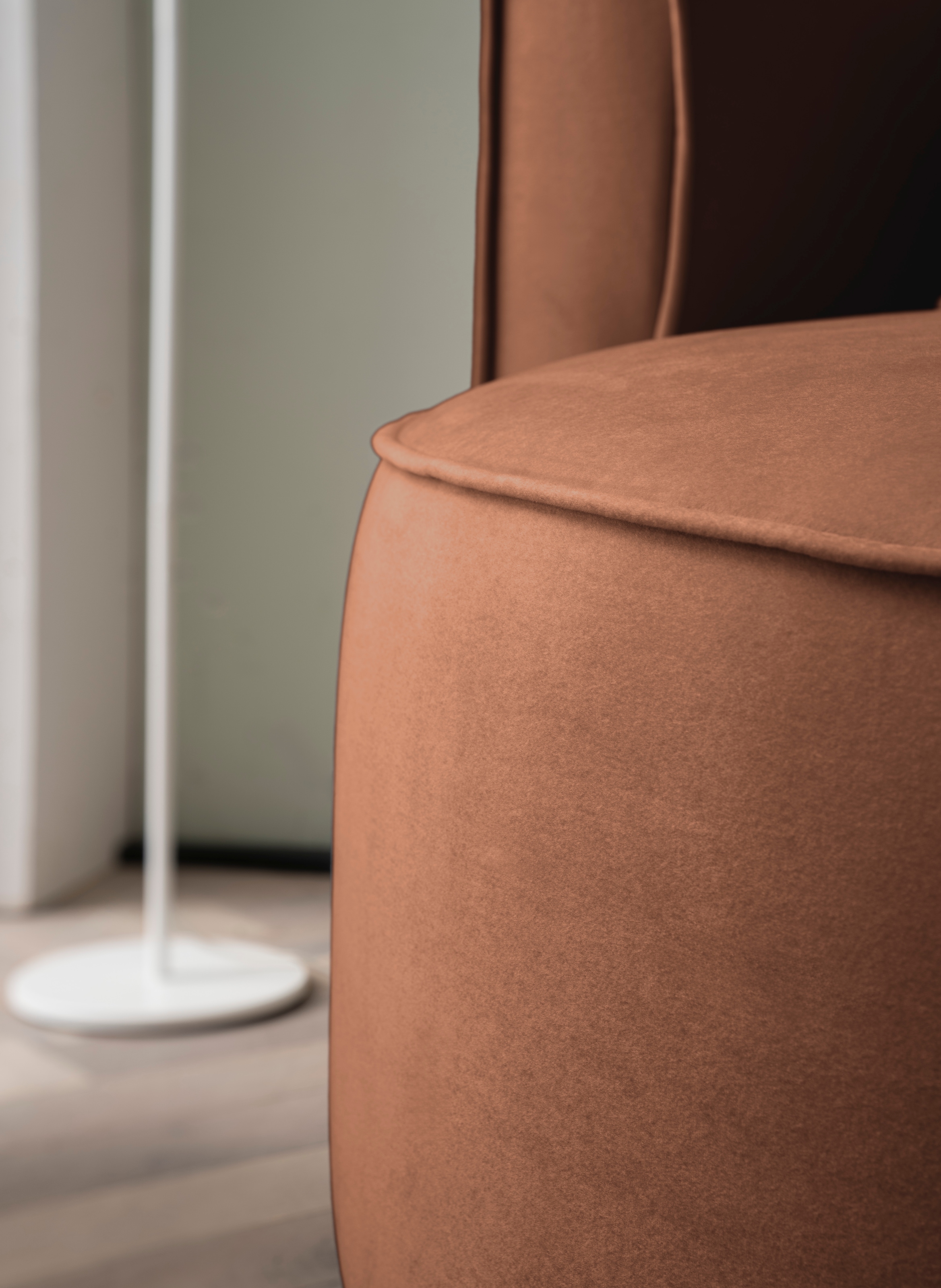 LeGer Home by Lena Gercke XXL-Sessel »ISALIE, Sessel in modernen Farben, Lesesessel, Loveseat, Big-Sessel«, trendige Stoffe, mit 3 Zierkissen, große Sitzfläche, Hocker optional