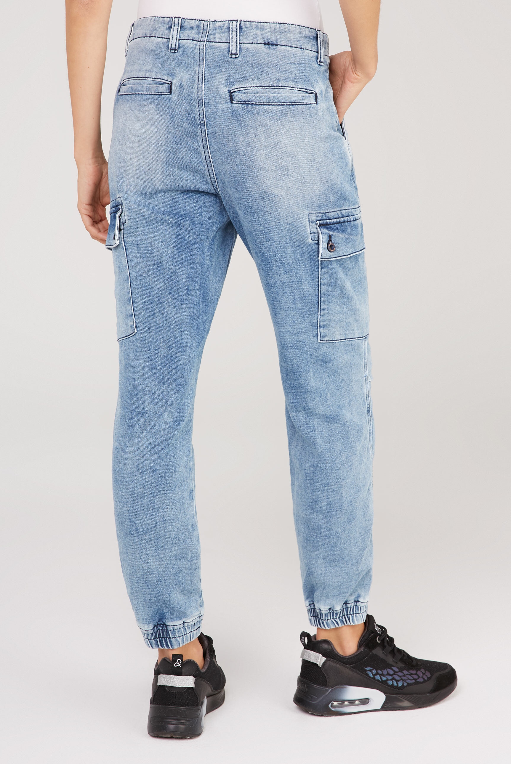 SOCCX Cargojeans, mit Gummizug hinten am Bund