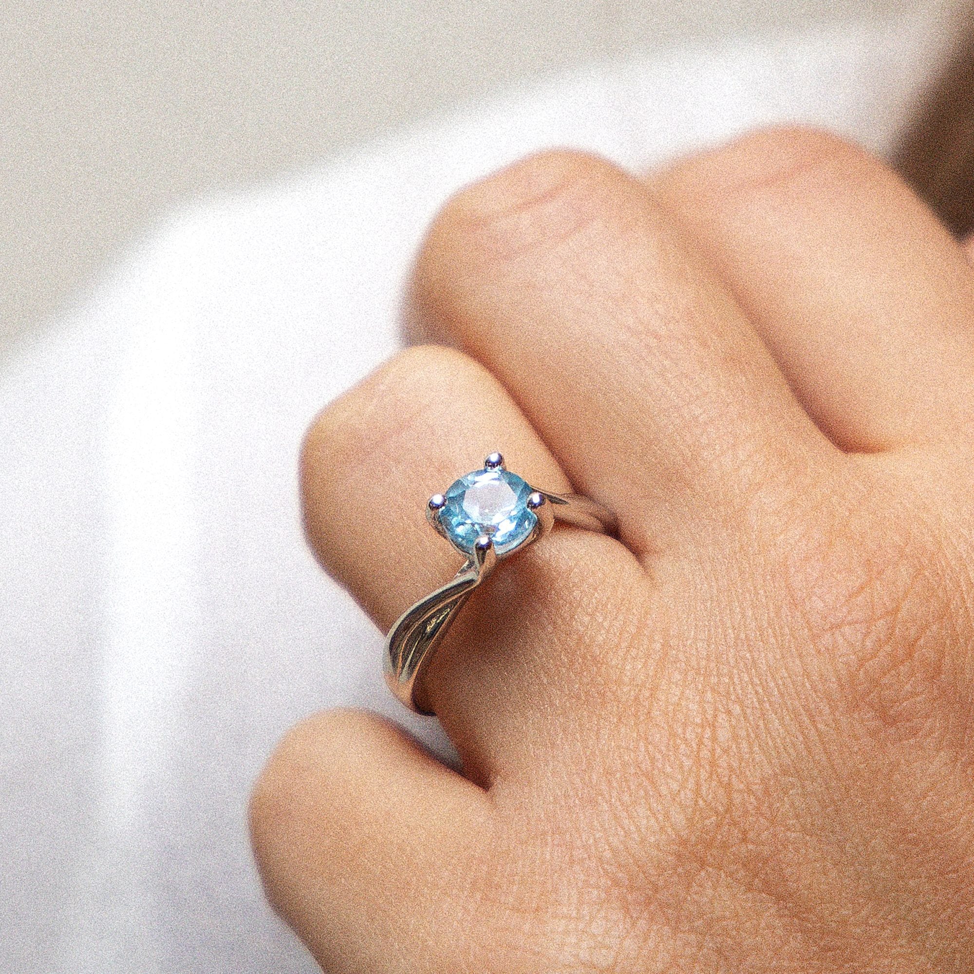 Zeeme Fingerring »Silber 925 rhodiniert mit Blautopas (beh.)«