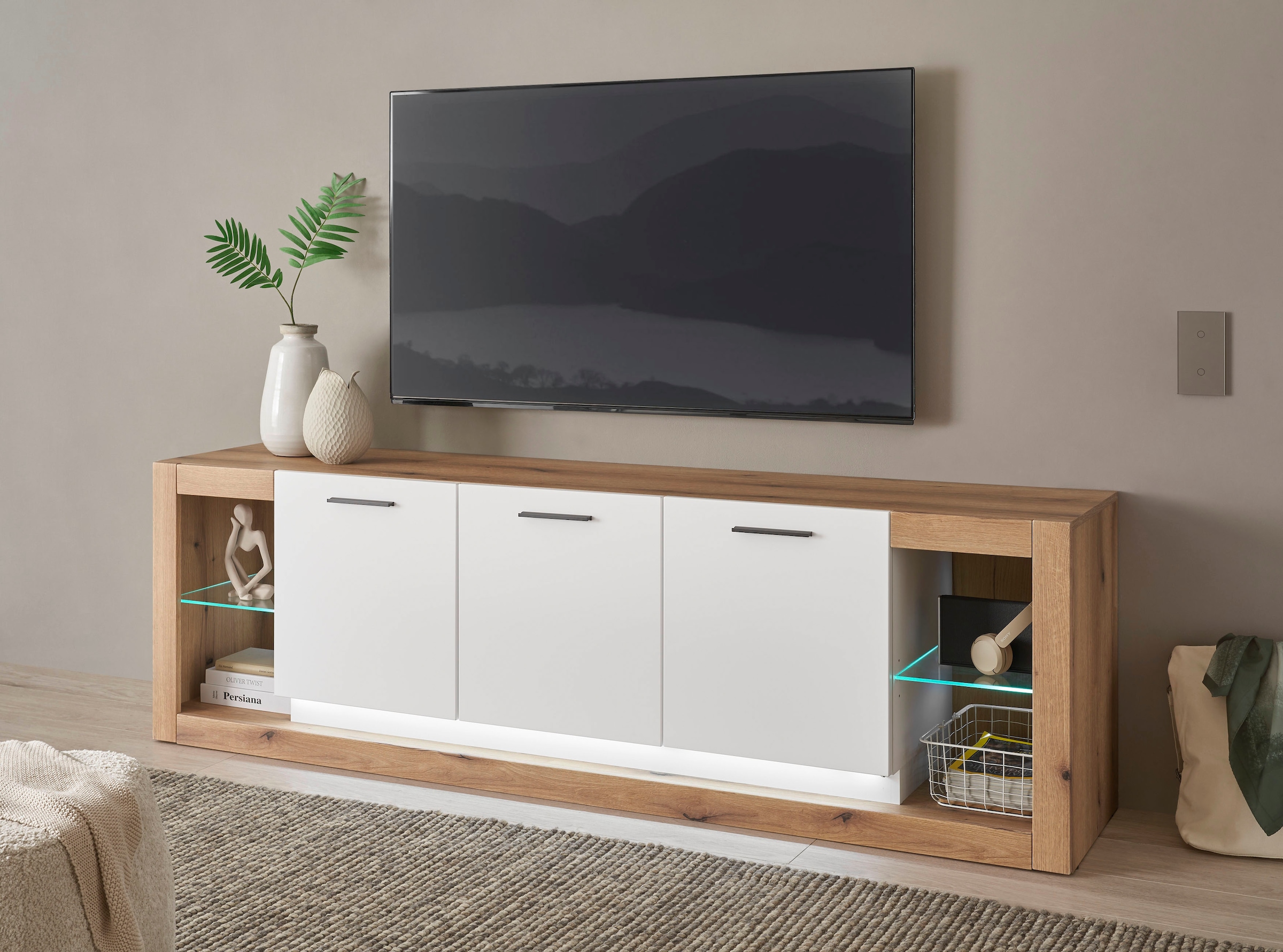 INOSIGN Lowboard »Brixen, moderner TV-Schrank, Kommode in Eiche Evoke Dekor mit Weiß«, Metallgriffe, ausreichend Stauraum, vielseitig einsetzbar