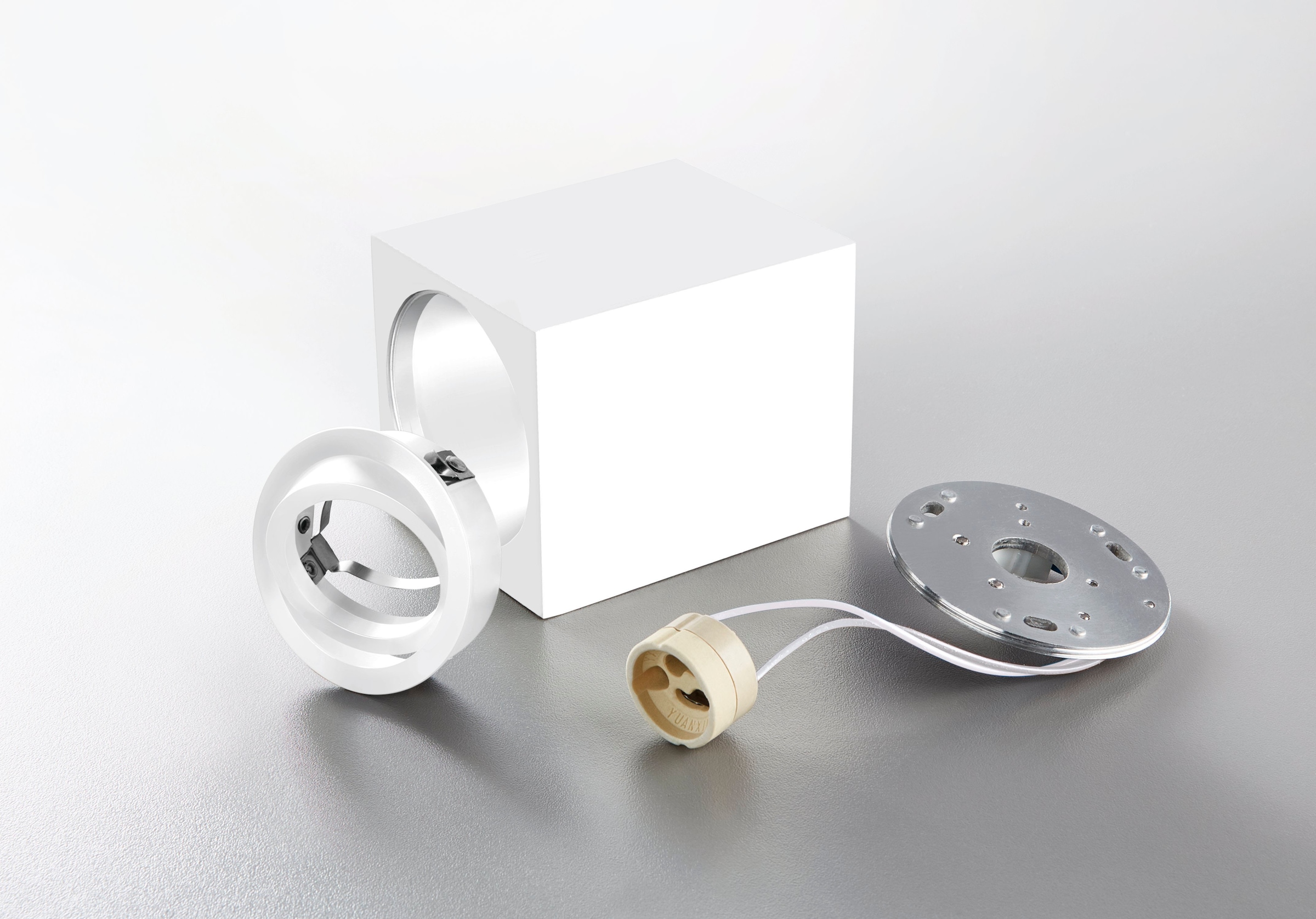 HEITRONIC Deckenleuchte »ADL8001«, 1 flammig, Leuchtmittel GU10 | ohne Leuchtmittel, Aufbauleuchte,Aufbaulampe, für Esszimmer, Flur, Wohnzimmer, schwenkbar