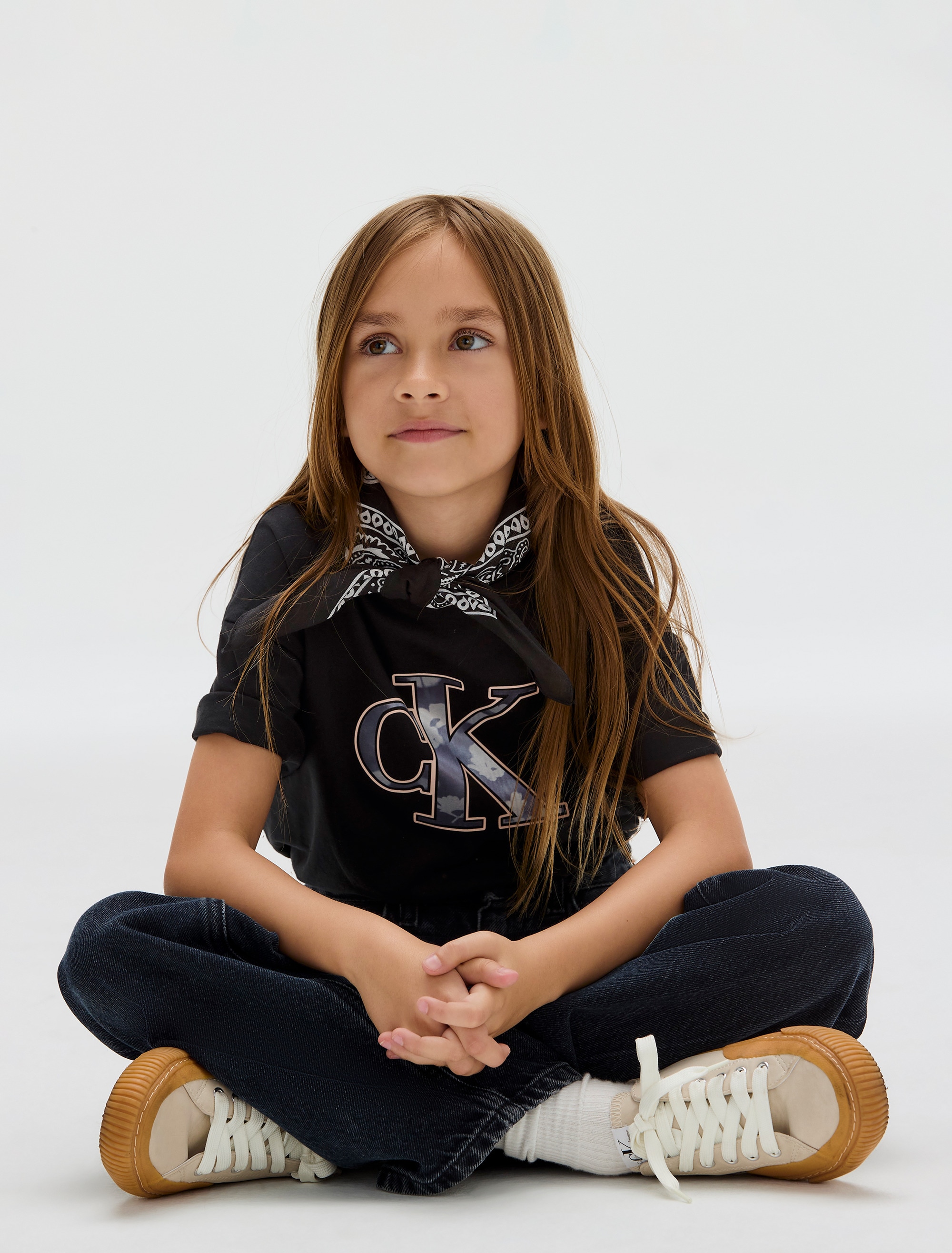 Calvin Klein Jeans T-Shirt »FILED IN MONOLOGO TEE«, für Kinder bis 16 Jahre, cooler Logo-Druck