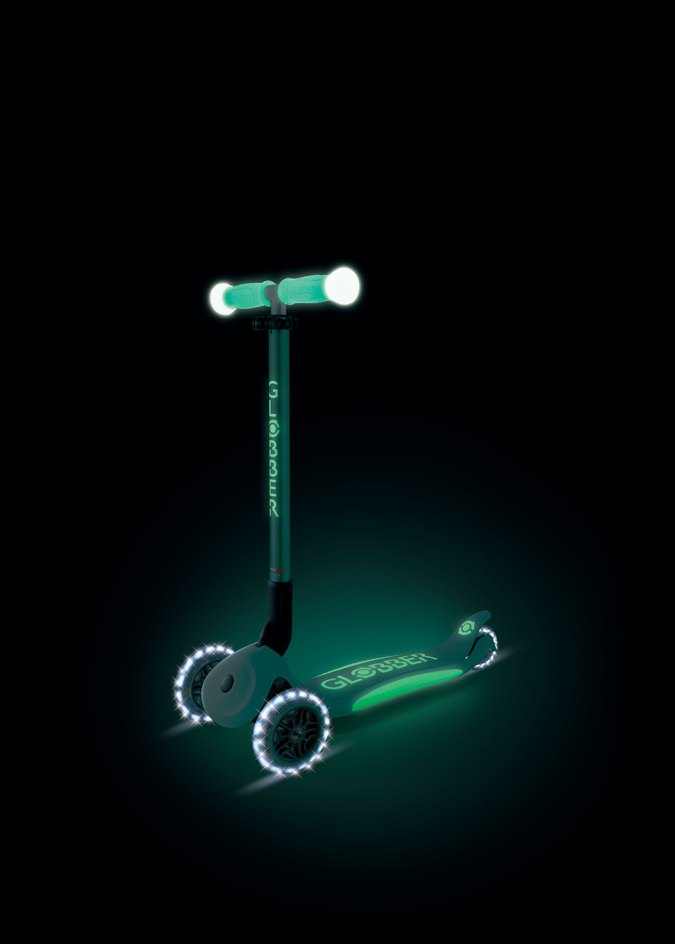Globber Tretroller »ELITE GLOW LIGHTS, mit Leuchtrollen und Glow-Effekt«
