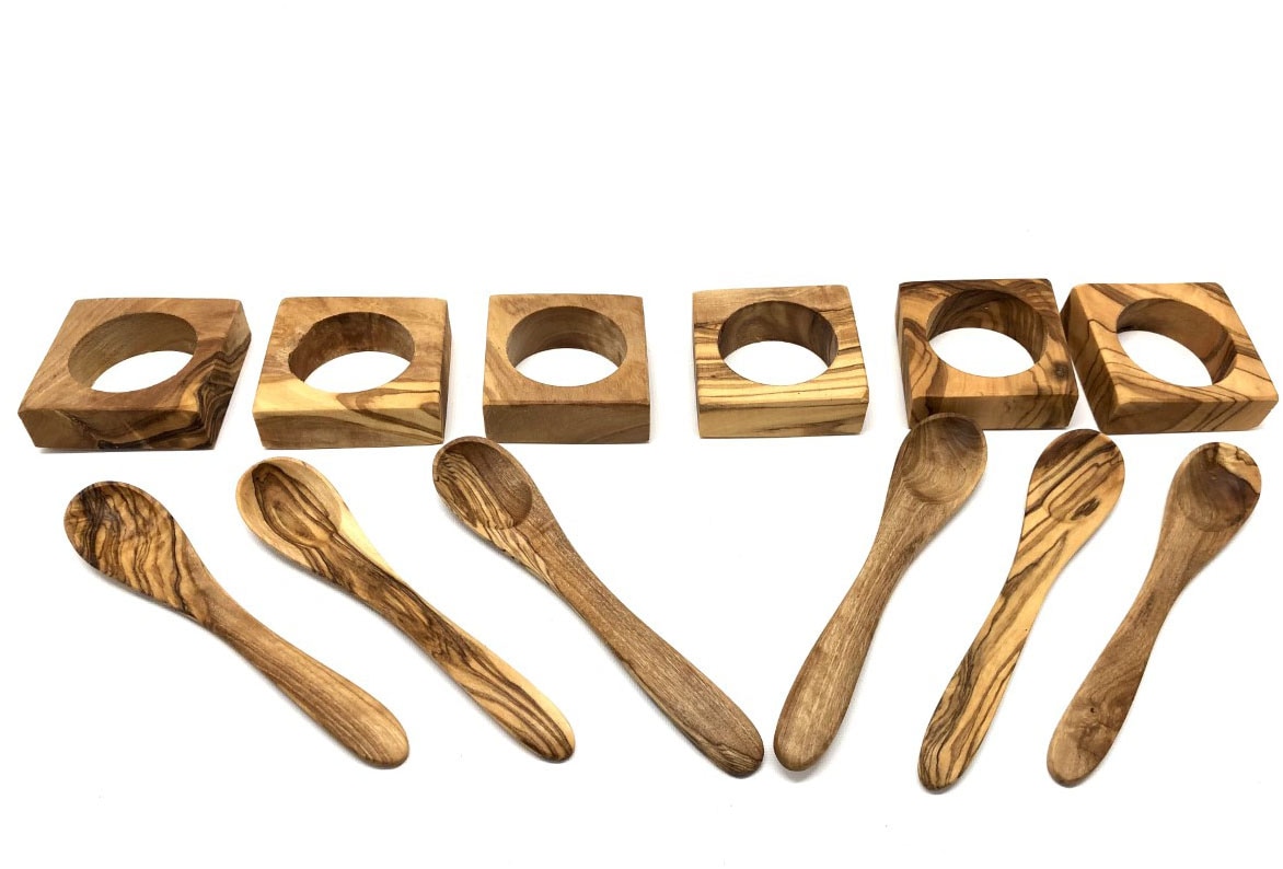 Olivenholz-erleben Eierbecher »Troué mit Eierlöffel aus Olivenholz«, (Set, 12 tlg., 6x Eierbecher und 6 Eierlöffel), besonders platzsparende eckige Form, Olivenholz ist lebensmittelecht