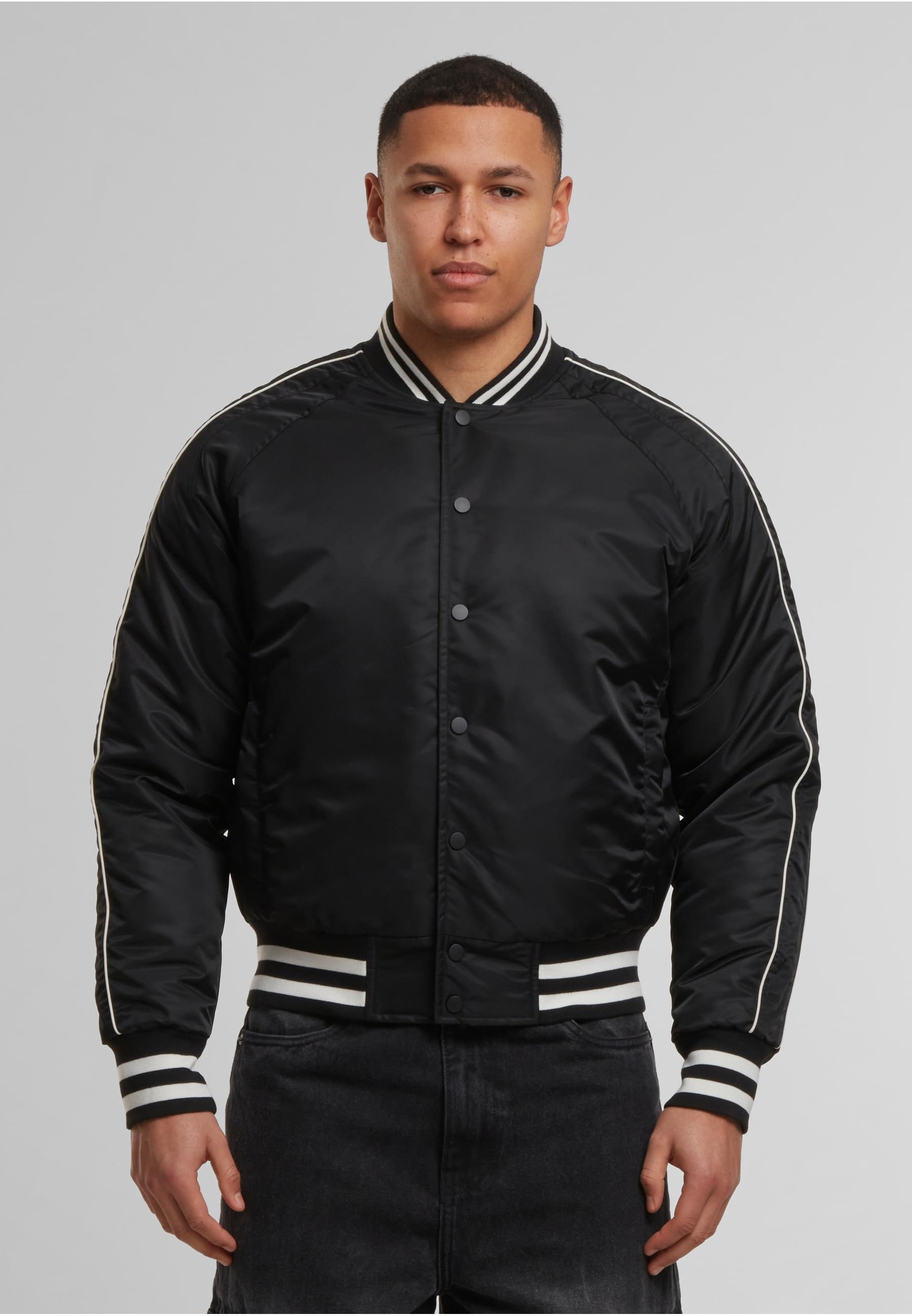 URBAN CLASSICS Bomberjacke »Urban Classics Racer Bomber Jacket« 1 Stk. tlg. ohne Kapuze