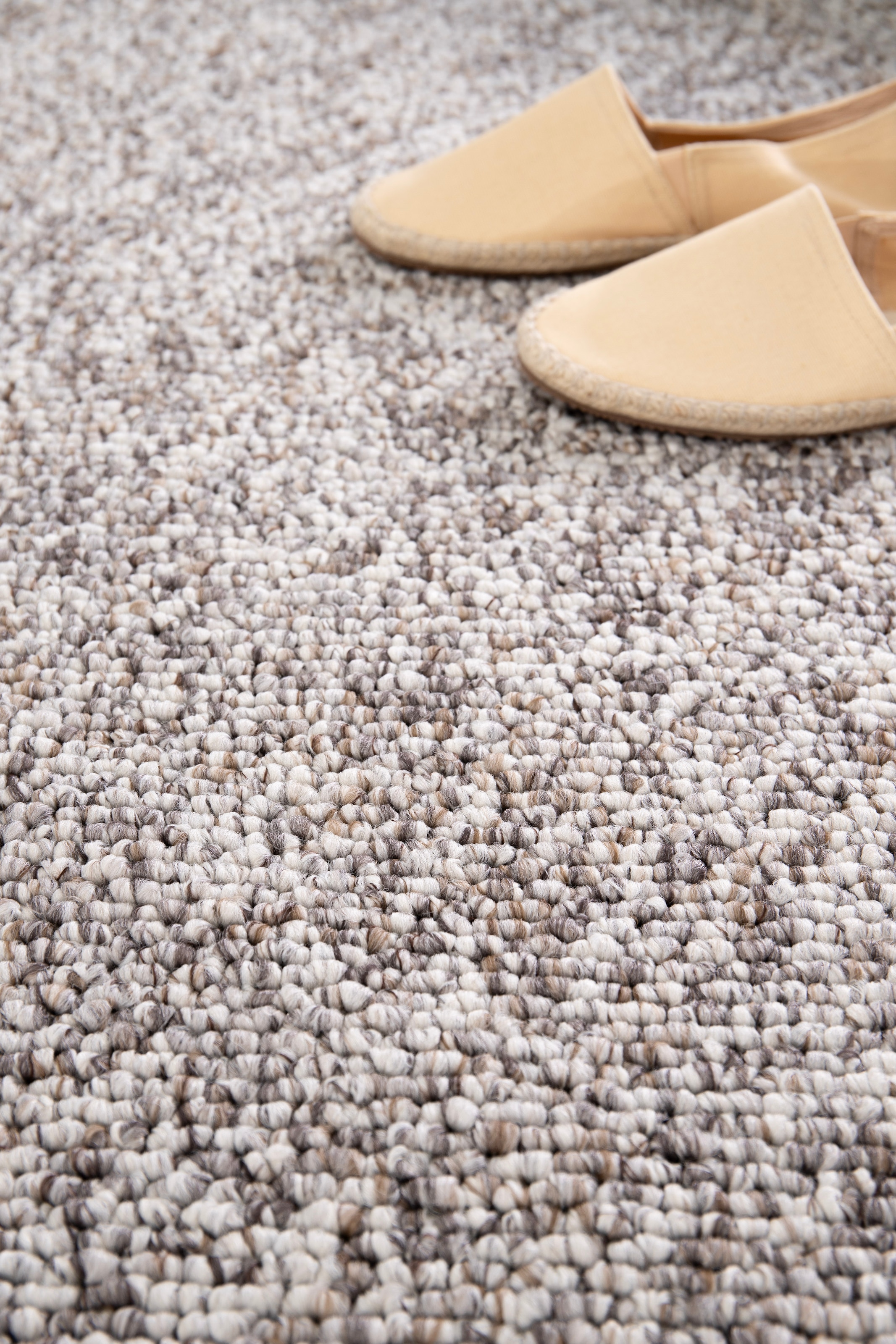 Primaflor-Ideen in Textil Teppich »Teppich LINO, Made in Belgium« rechteckig 10 mm Höhe Wolloptik, grobe Schlinge, meliert, strapazierfähig