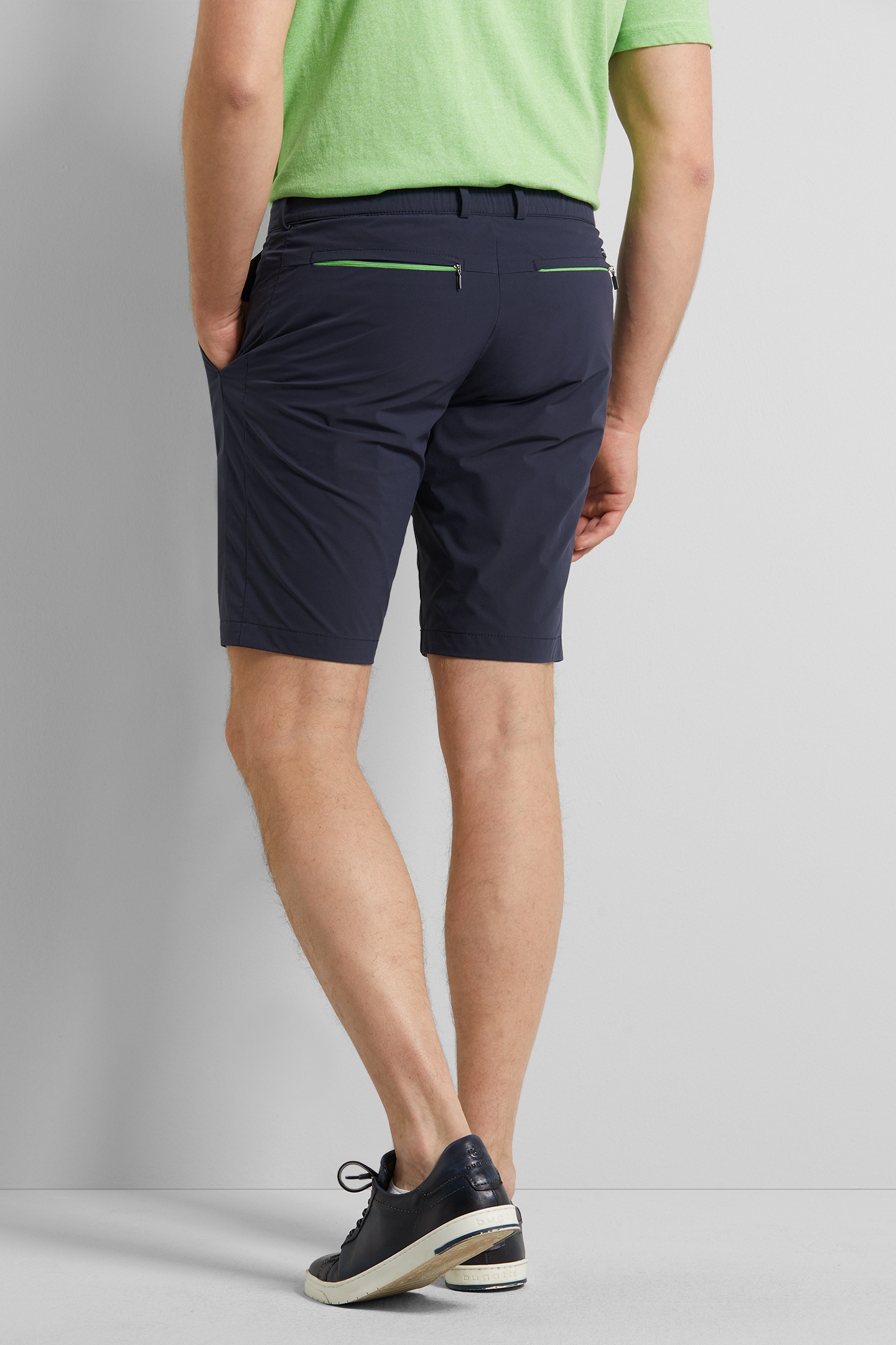 2. Bild von bugatti Shorts, mit high performance Stretch