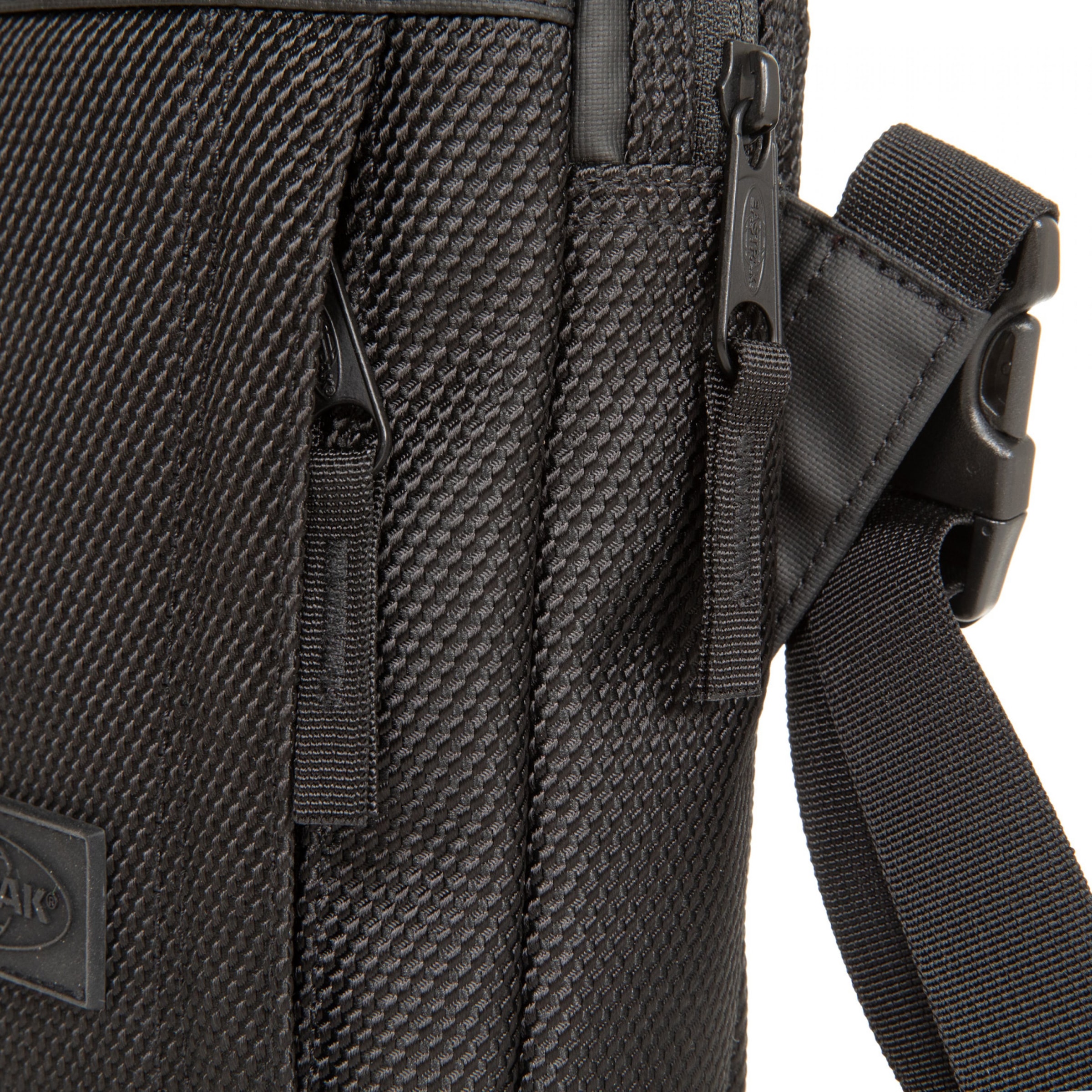 Eastpak Mini Bag »THE ONE CNNCT«, im praktischen Design