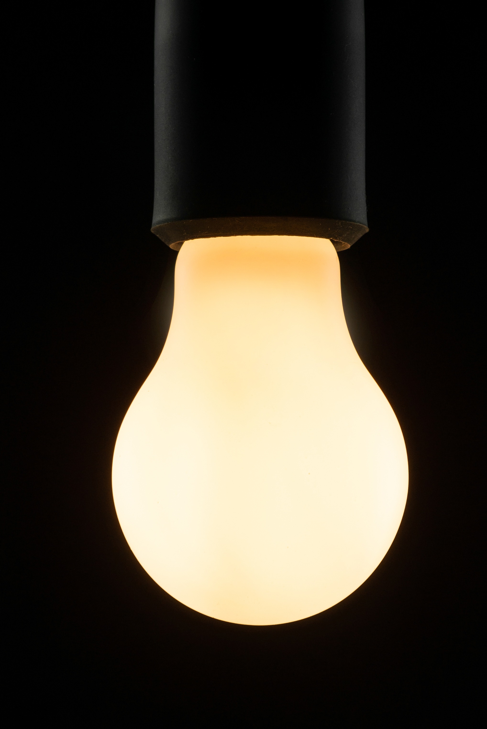 SEGULA LED-Leuchtmittel »LED Glühlampe opal-matt«, E27, Warmweiß, dimmbar, E27, Glühlampe opal-matt, Ambient Dimming