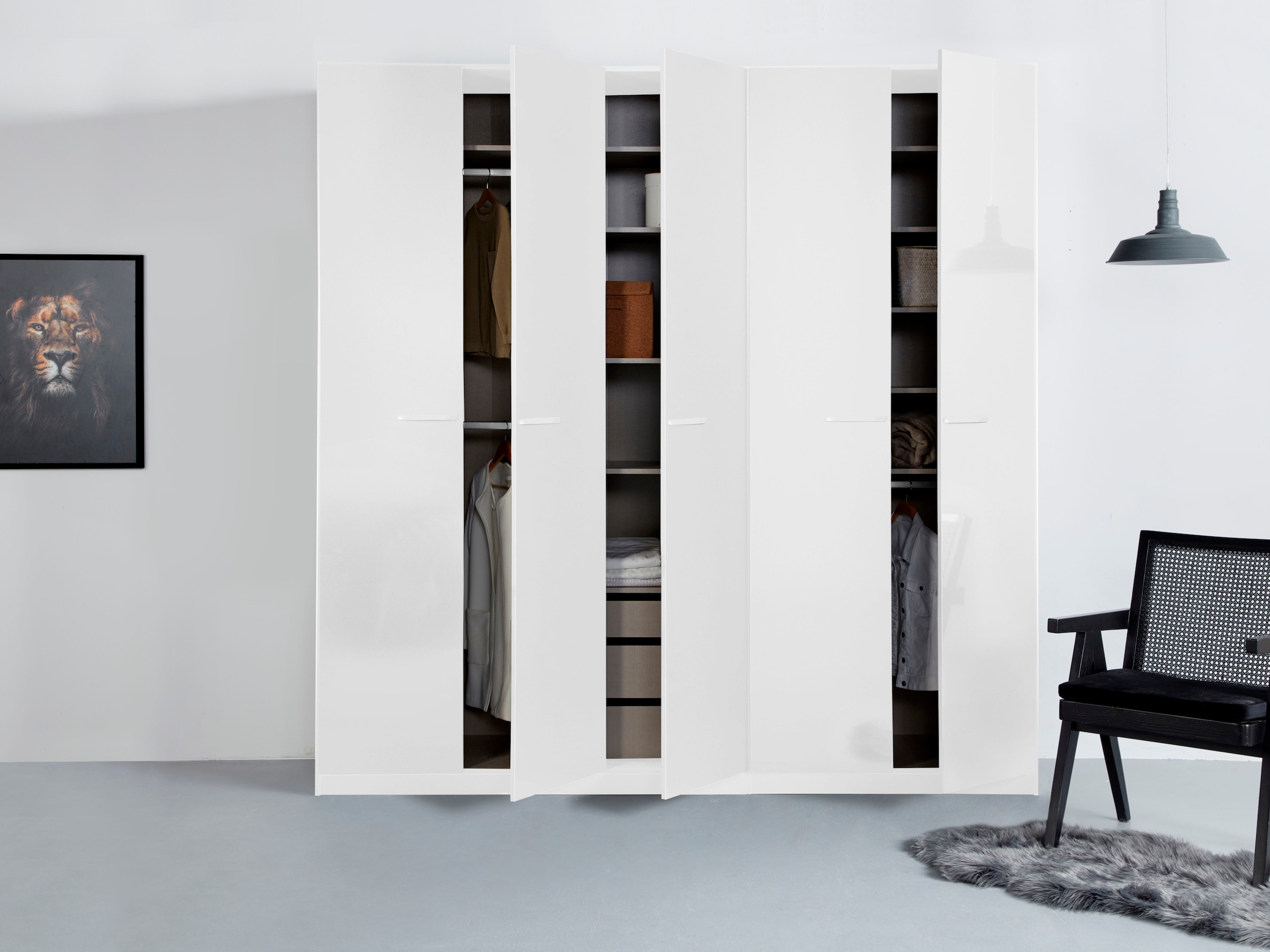 rauch Drehtürenschrank »Kleiderschrank Schrank Garderobe TOPSELLER OTELI inkl. Inneneinteilung«, mit 3 Innenschubladen extra Böden optional mit Spiegel MADE IN GERMANY