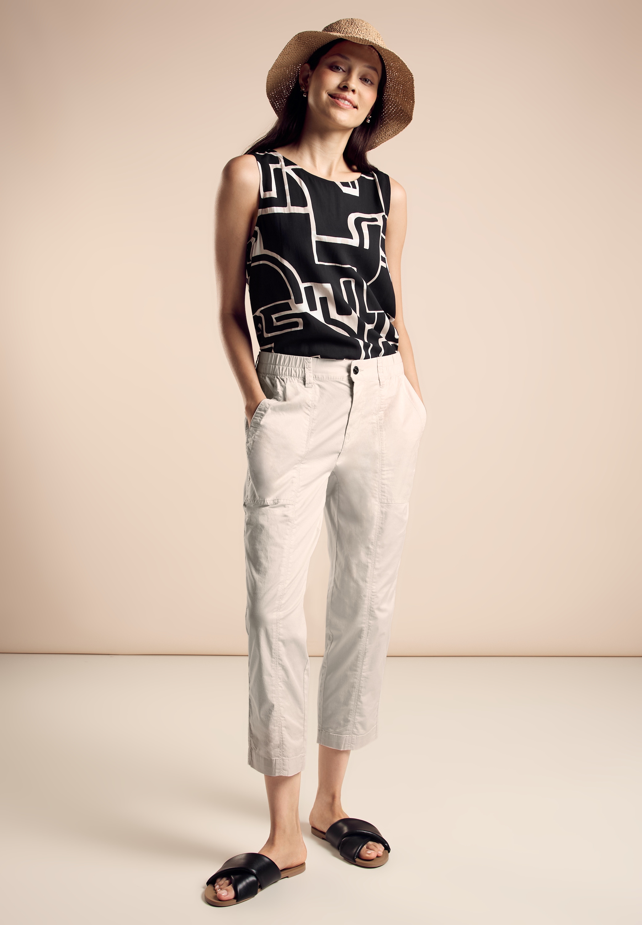 STREET ONE Stoffhose »Style Bonny«, in 3/4 Länge mit Stretch
