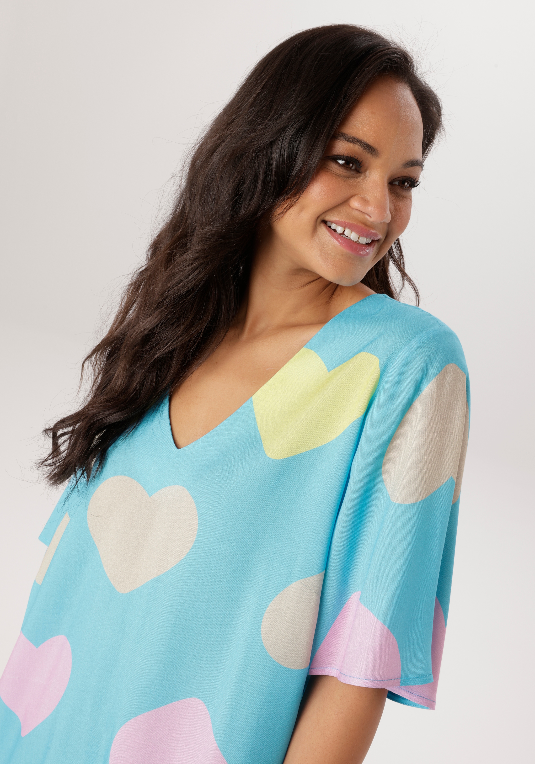 Aniston PLUS Schlupfbluse mit farbigen Herzen bedruckt- jedes Teil ein Unikat - NEUE KOLLEKTION