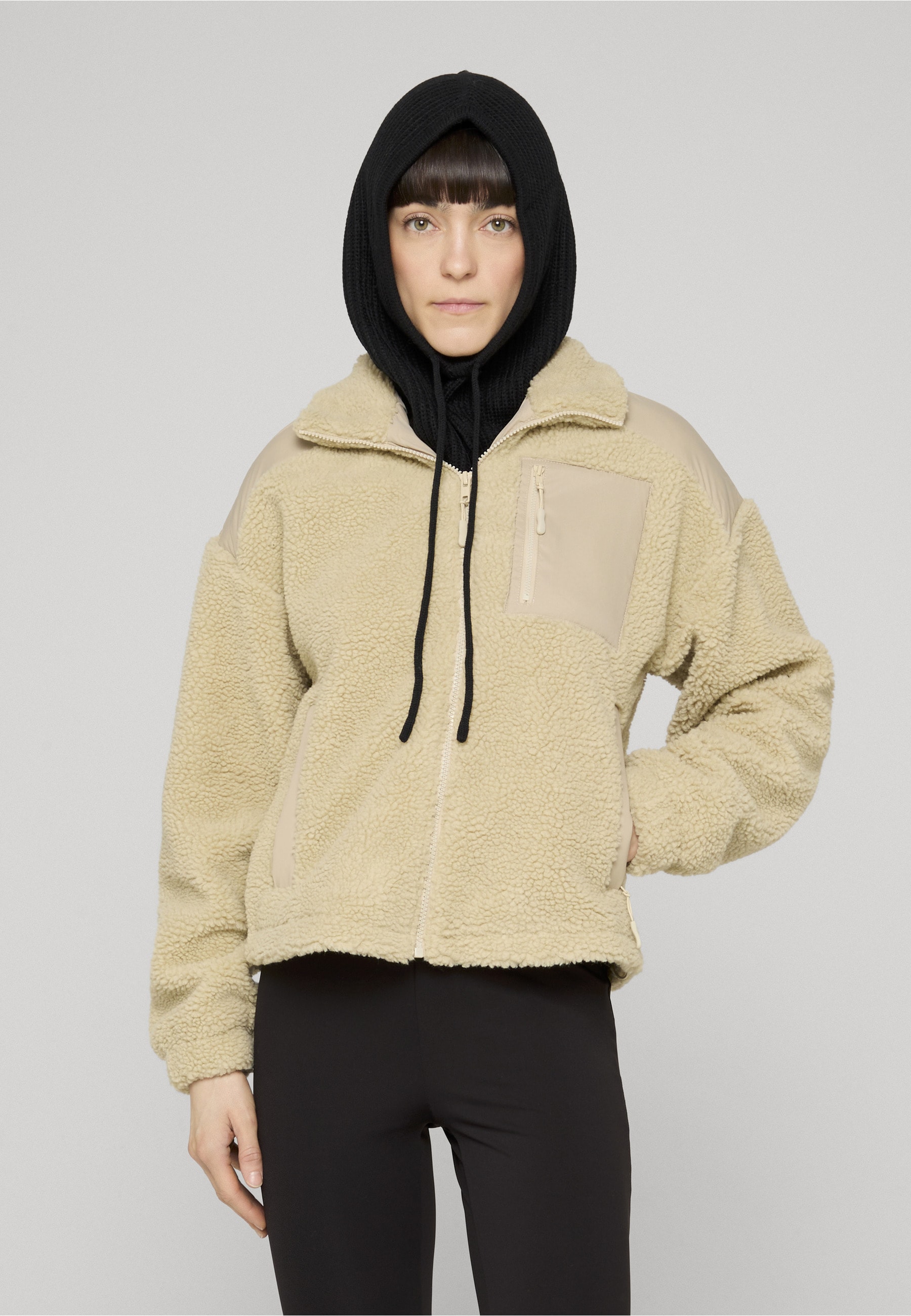 URBAN CLASSICS Winterjacke »Urban Classics Damen Ladies Sherpa Mix Jacket« 1 Stk. tlg. mit Kapuze