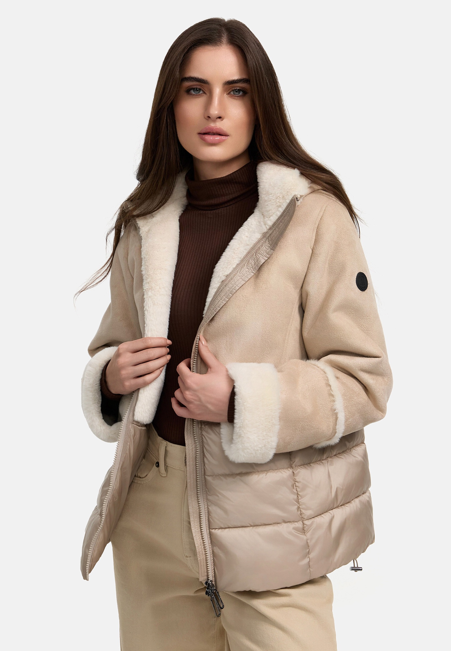 MANISA Kurzjacke, mit Kapuze, mit Teddyfell-Kapuze