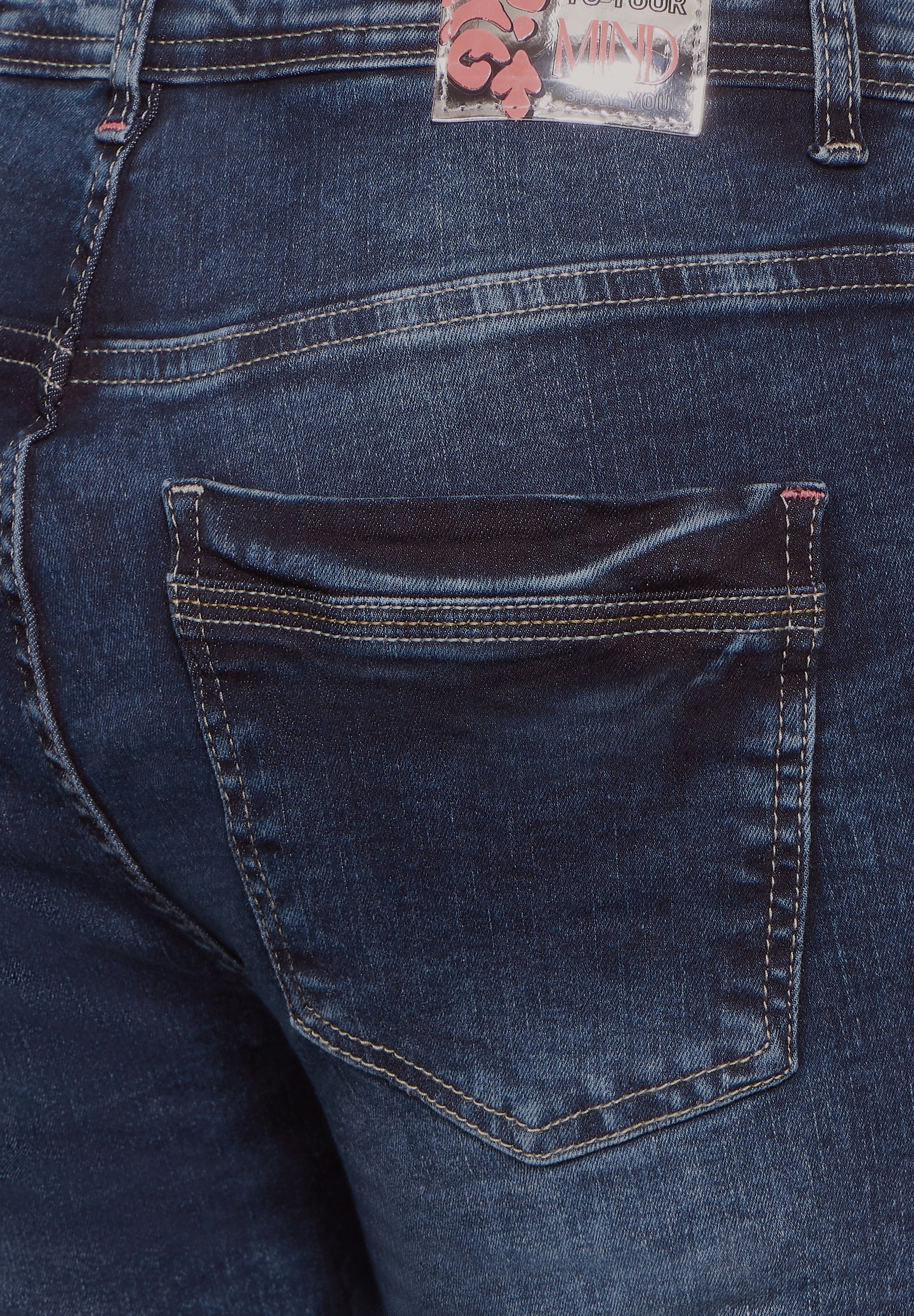 Cecil Caprijeans, mit Stretchanteil