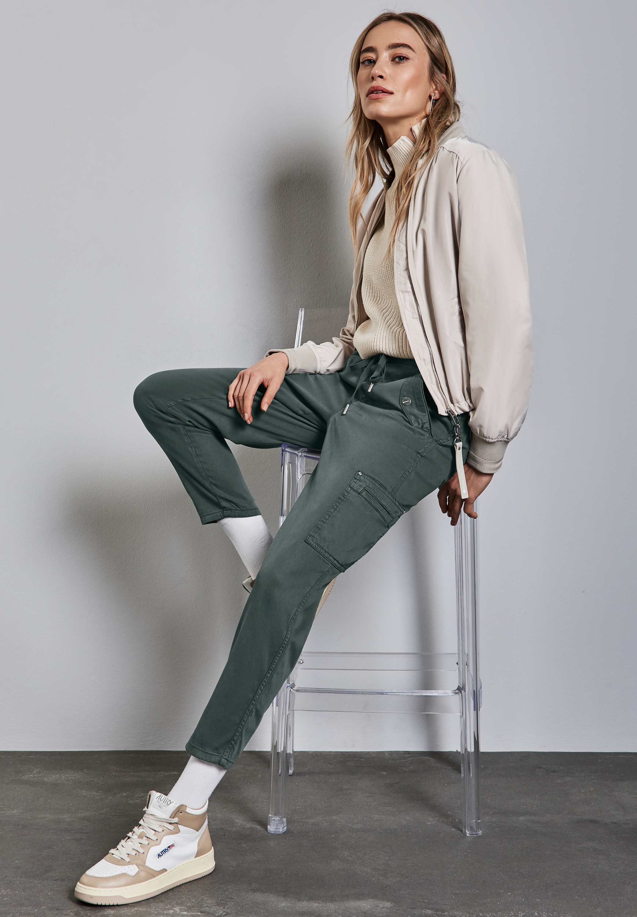 STREET ONE Cargohose »Style Bonny«, mit Taschen