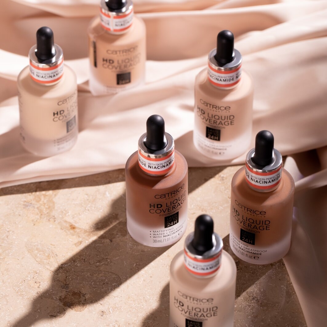 Catrice Foundation »HD Liquid Coverage Foundation«