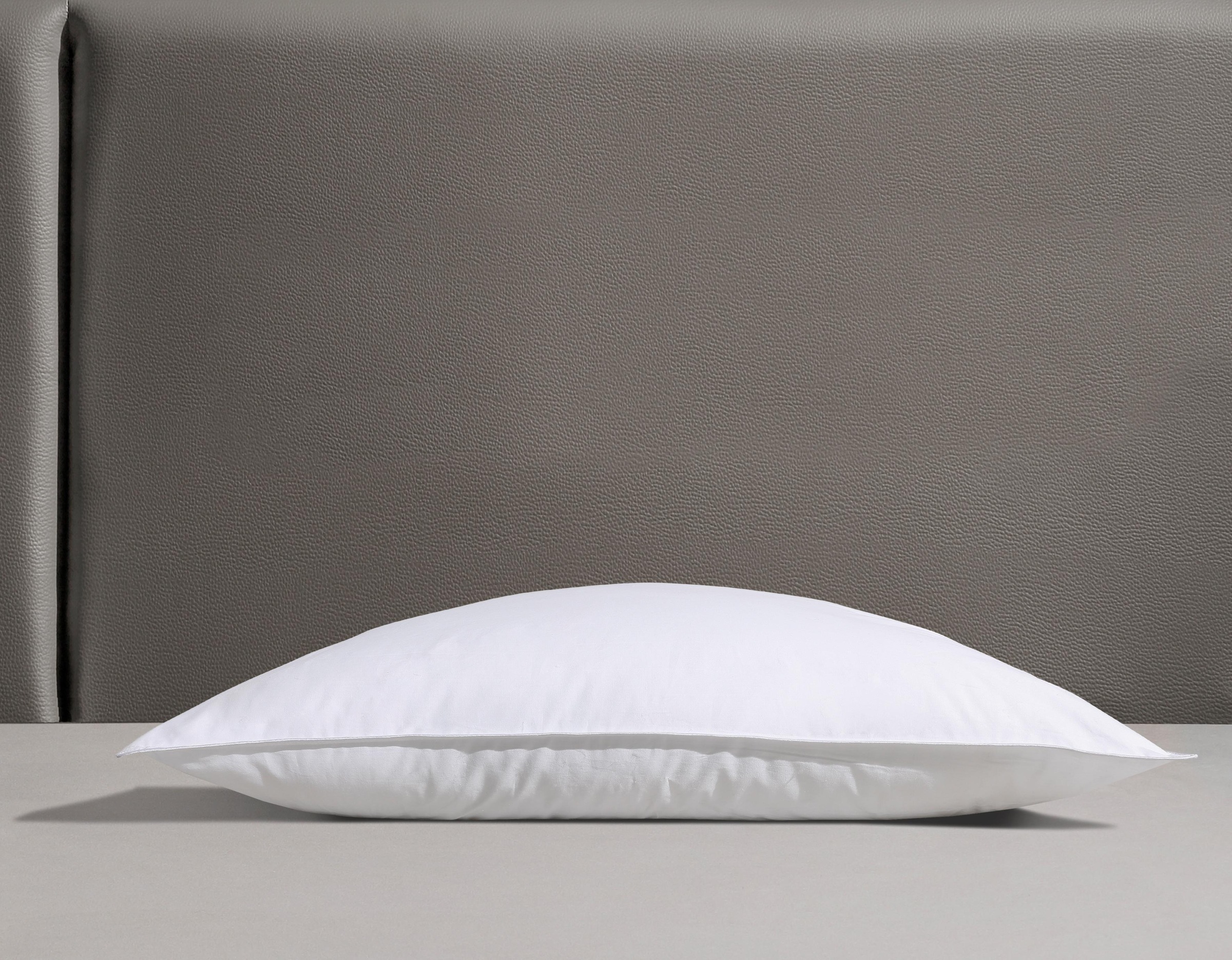 QUEENS TEXTILES Microfaserkissen »Luxus« 1 Stk. tlg.