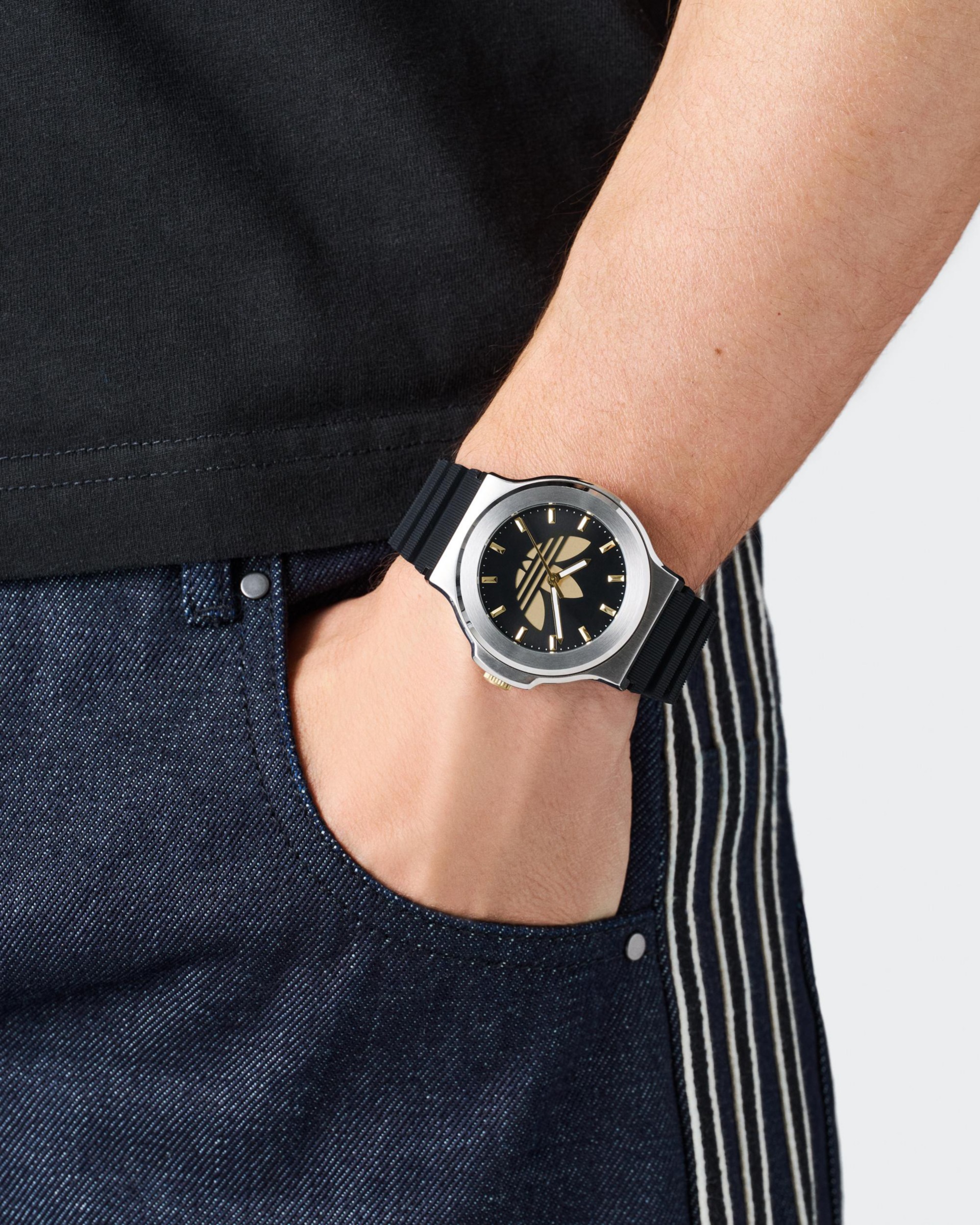 adidas Originals Quarzuhr »EXPRESSION THREE«, Armbanduhr, Herrenuhr, Damenuhr, Silikonarmband, Leuchtzeiger