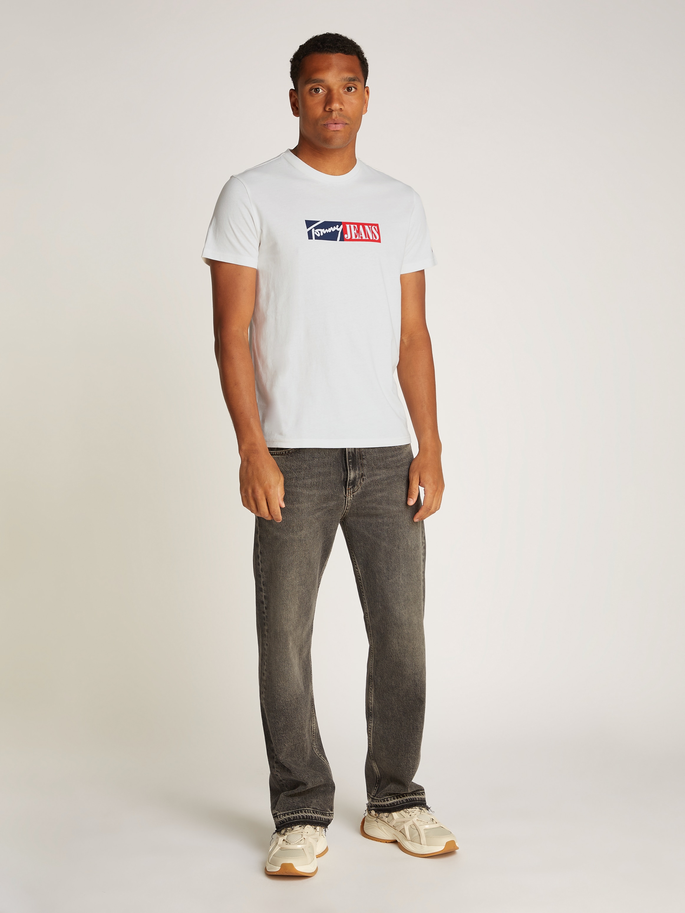 Tommy Jeans Plus Rundhalsshirt »TJM SLIM ENTRY GRAPHIC TEE EXT«, in Großen Größen