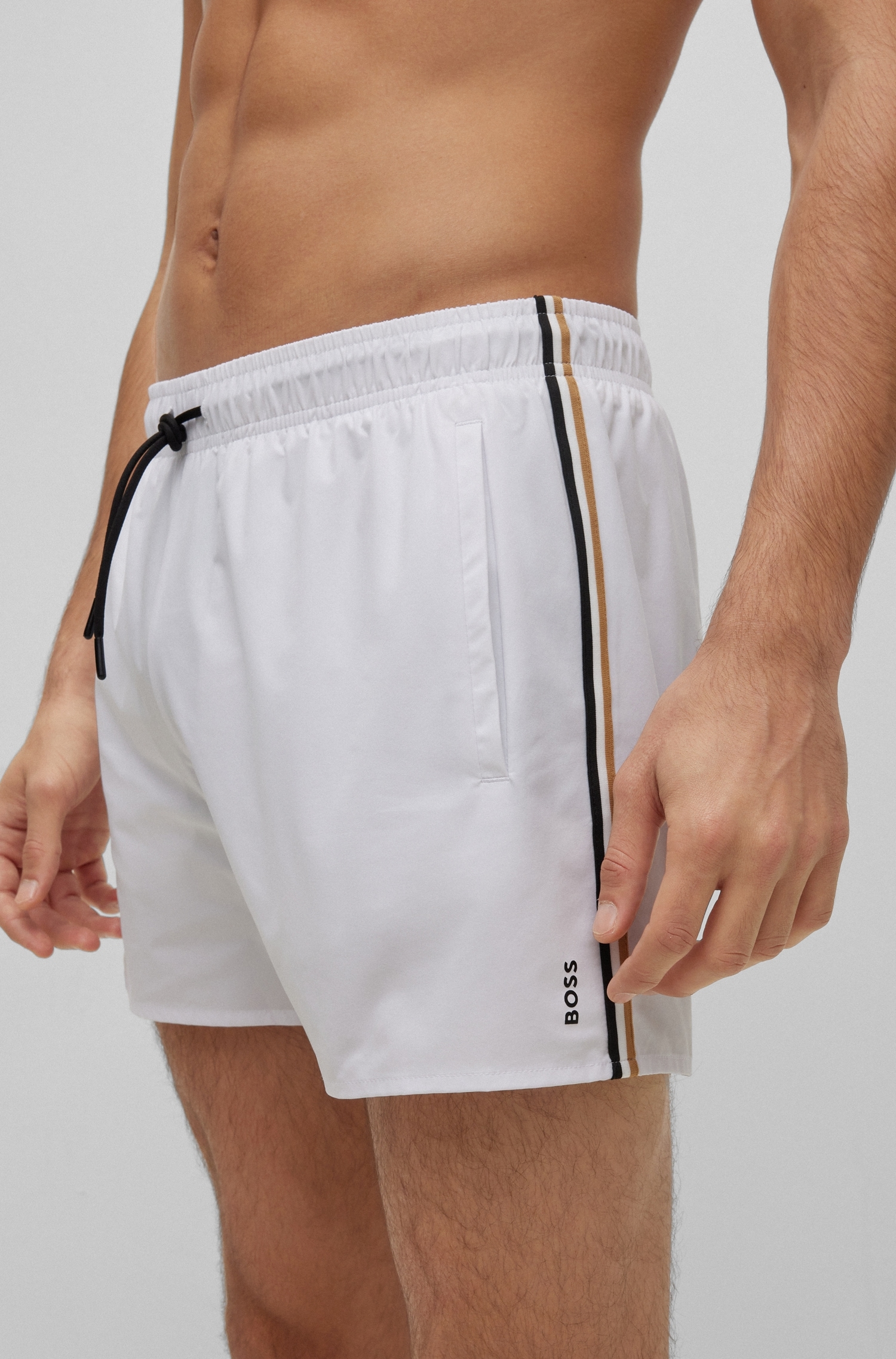 BOSS Badeshorts »Iconic«, mit Gesäßtasche