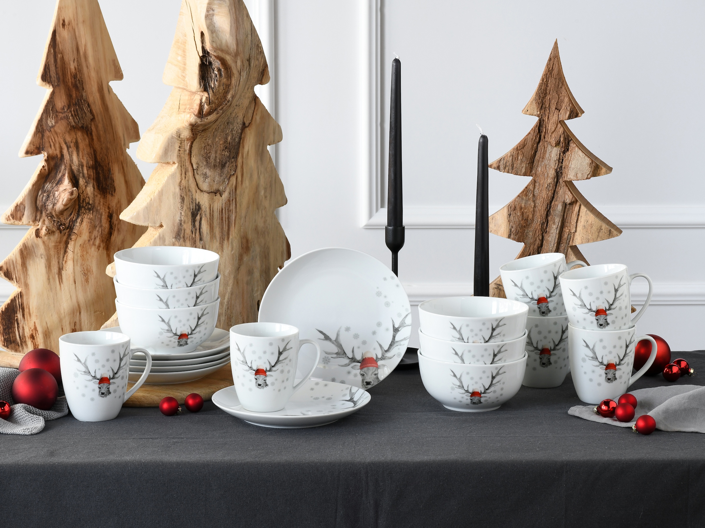 CreaTable Frühstücks-Geschirrset »Hirsch, Frühstücksset 18-tlg«, (Set, 18 tlg.), Winterdekor, Hirschmotiv
