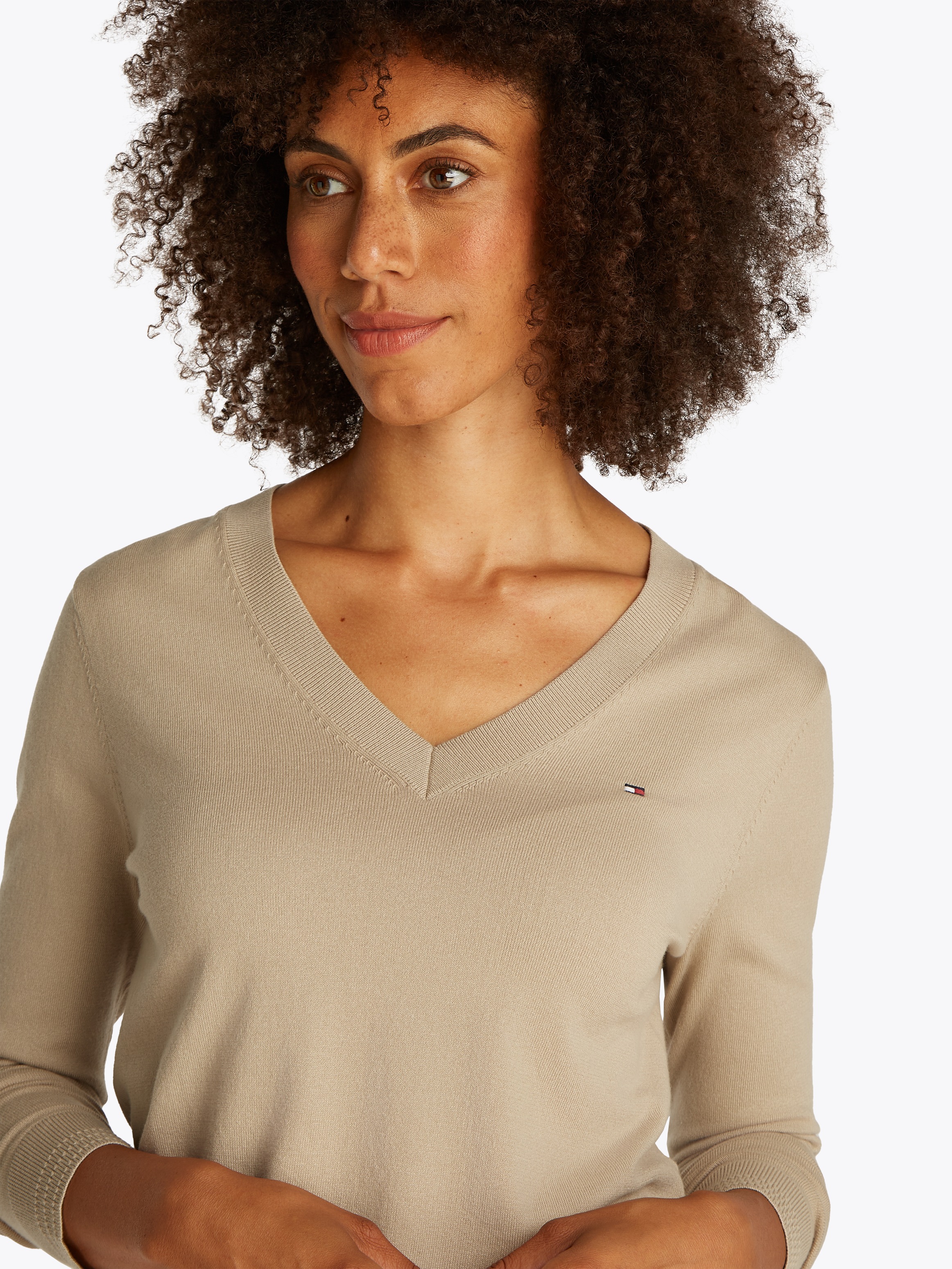 Tommy Hilfiger V-Ausschnitt-Pullover »CO JERSEY STITCH V-NK SWEATER mit V-Ausschnitt und Ripp«, unifarben, casual, regular fit, Baumwollmix, V-Ausschnitt
