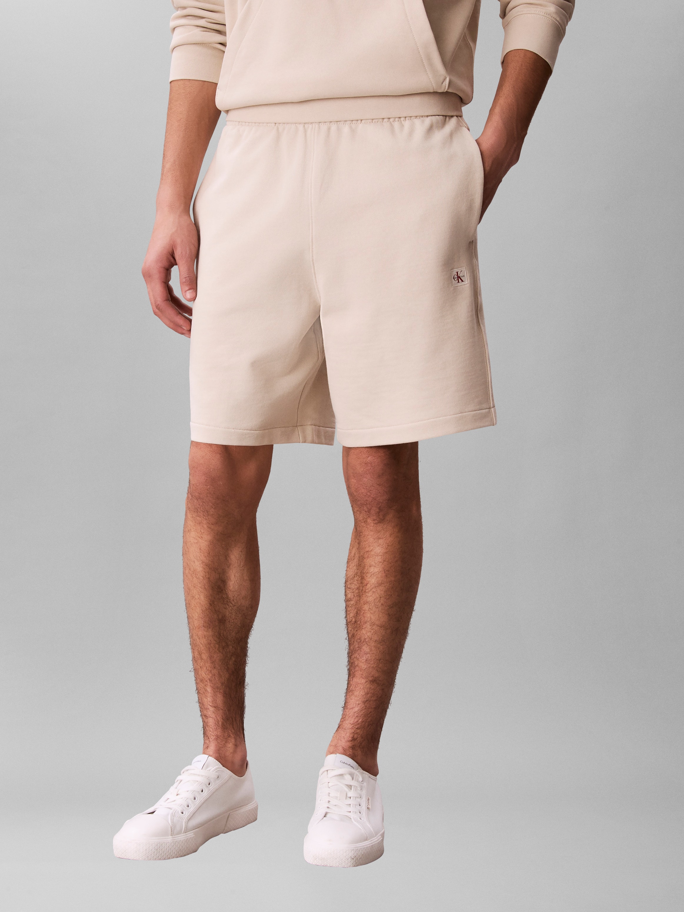 Calvin Klein Jeans Sweatshorts  Regular Fit, Logo-Badge, Seitentaschen