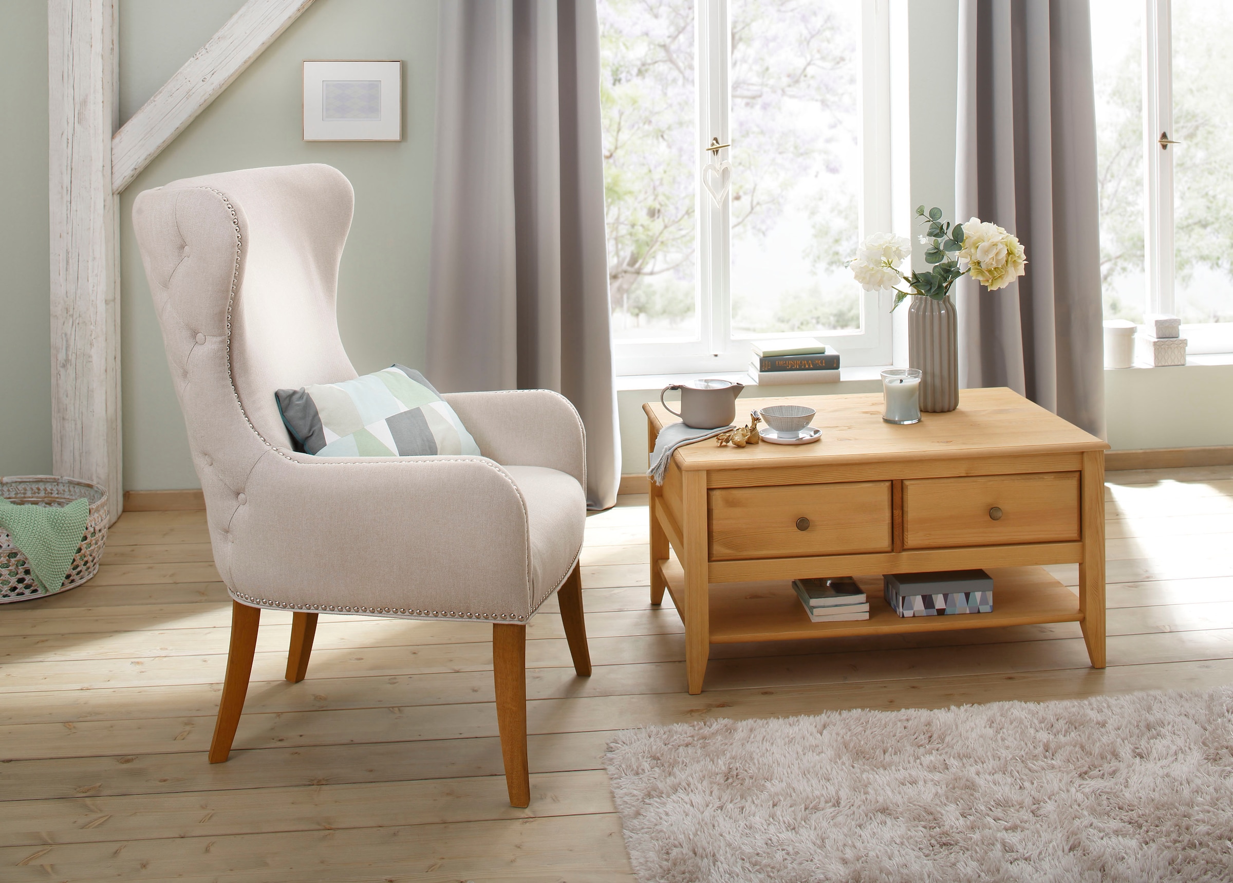 Home affaire Couchtisch »Leonis«, Breite 89 cm, mit Schubladen und Ablageboden, aus massiver Kiefer