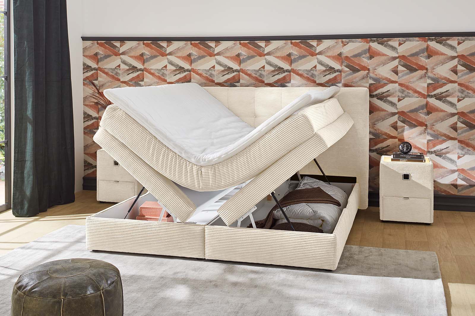 Jockenhöfer Gruppe Boxspringbett »AMY mit Bettkasten, inkl. Bonnell- oder Taschenfederkernmatratze H3-H4« mit 6 cm Kaltschaum-Topper, Cord-Bezug, 180x200 und 200x200 cm